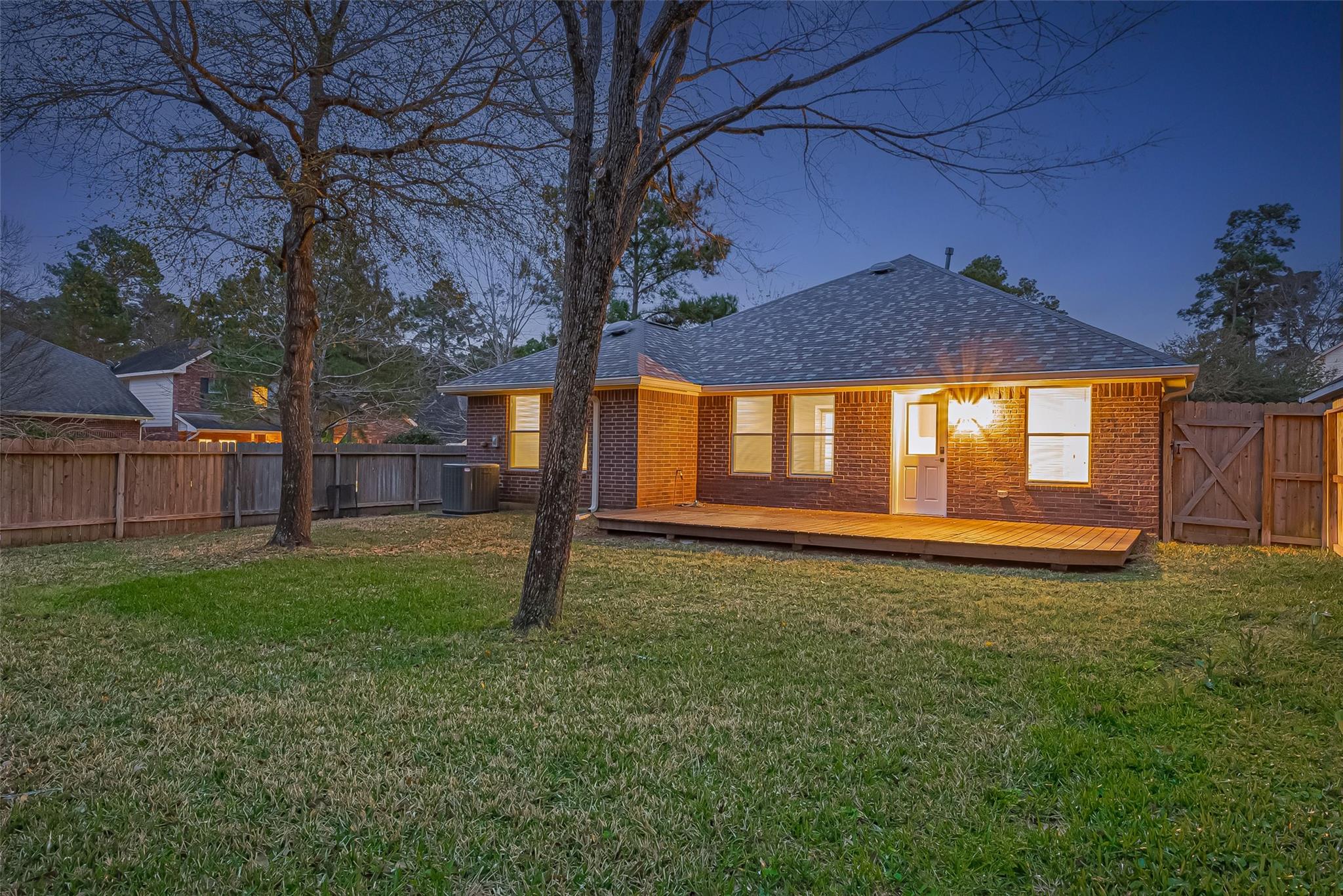 2 Garden Lodge Place
