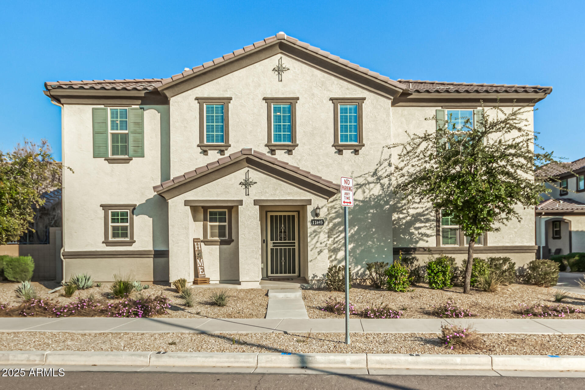 11695 N 166TH Lane