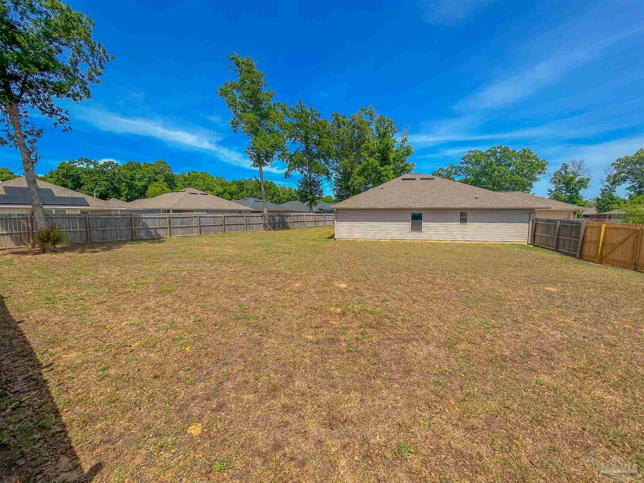 5757 Peach Dr
