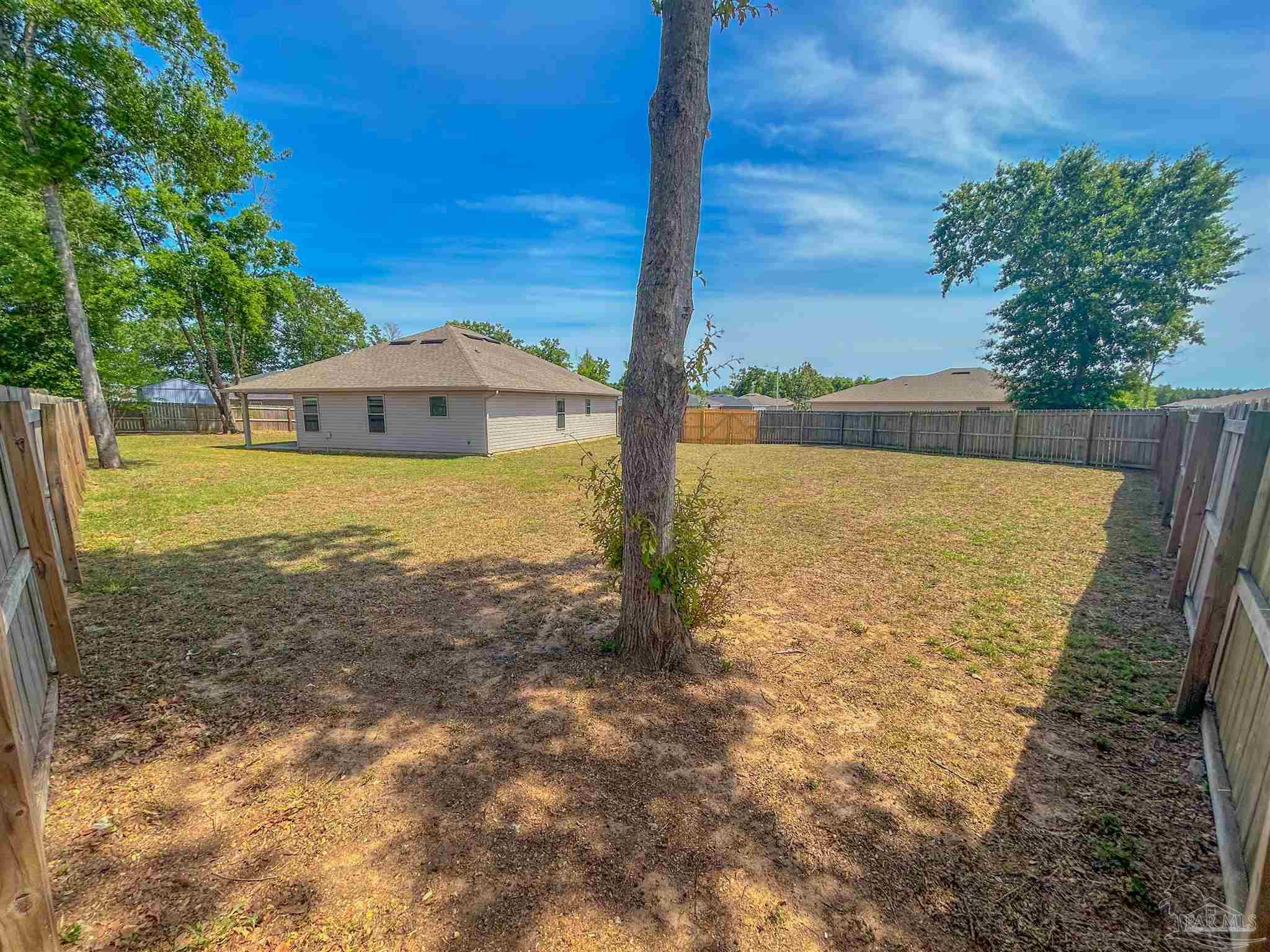 5757 Peach Dr