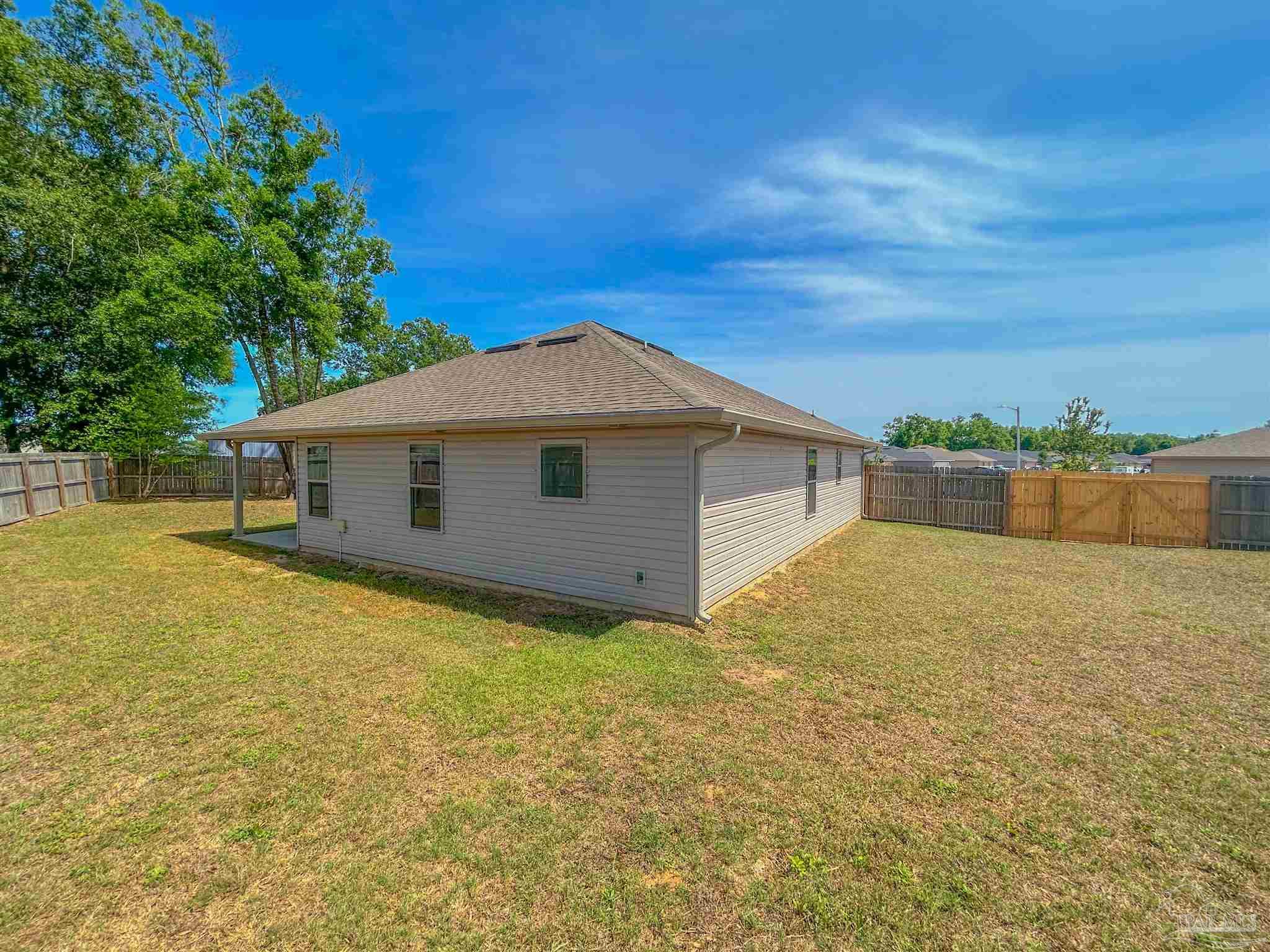5757 Peach Dr