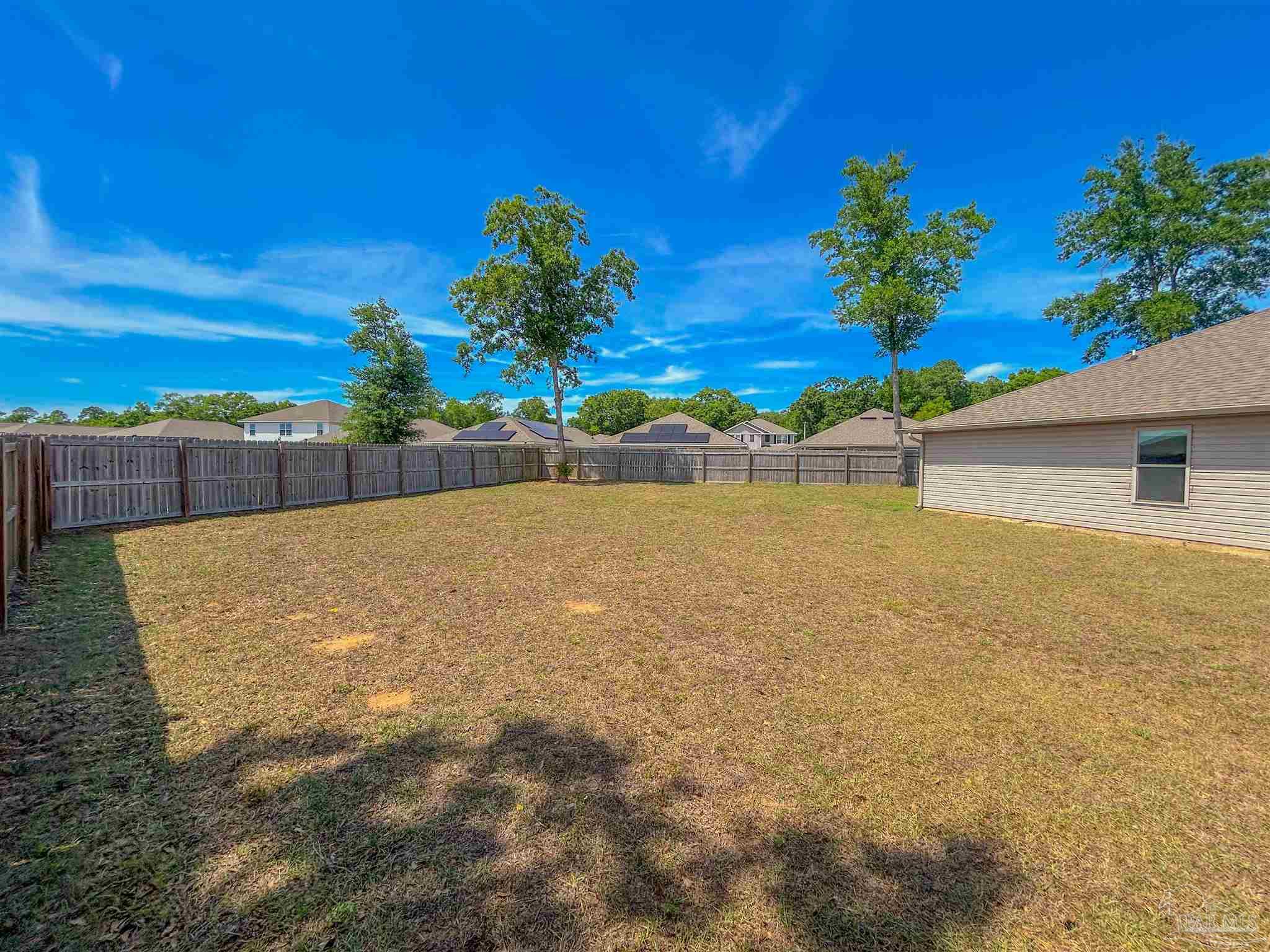 5757 Peach Dr