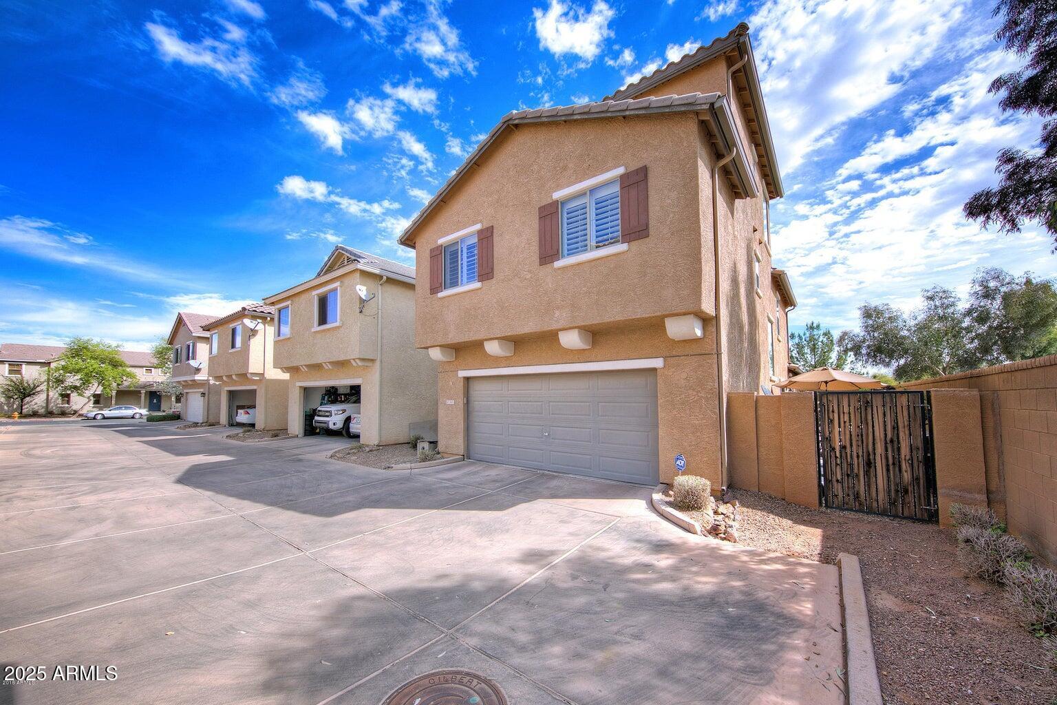 3883 E SANTA FE Lane