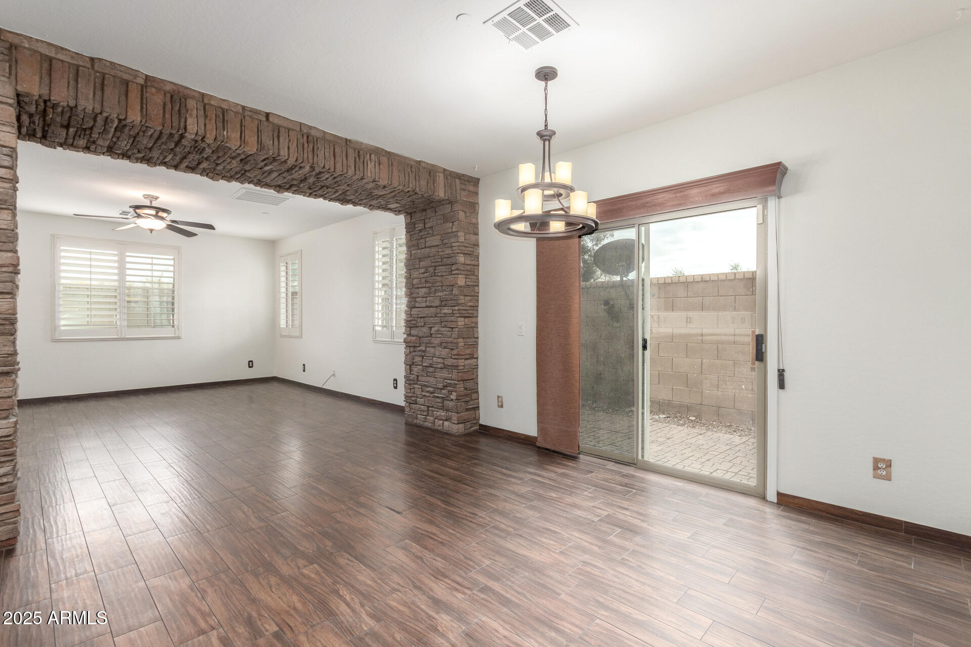 3883 E SANTA FE Lane