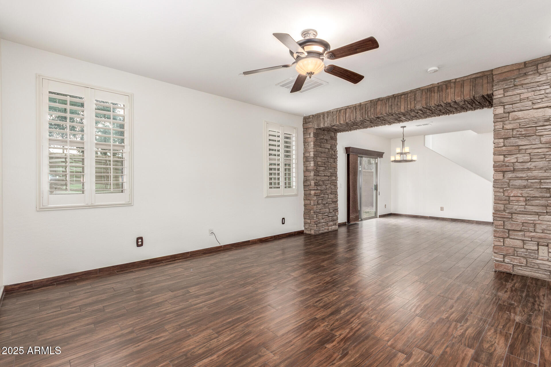 3883 E SANTA FE Lane