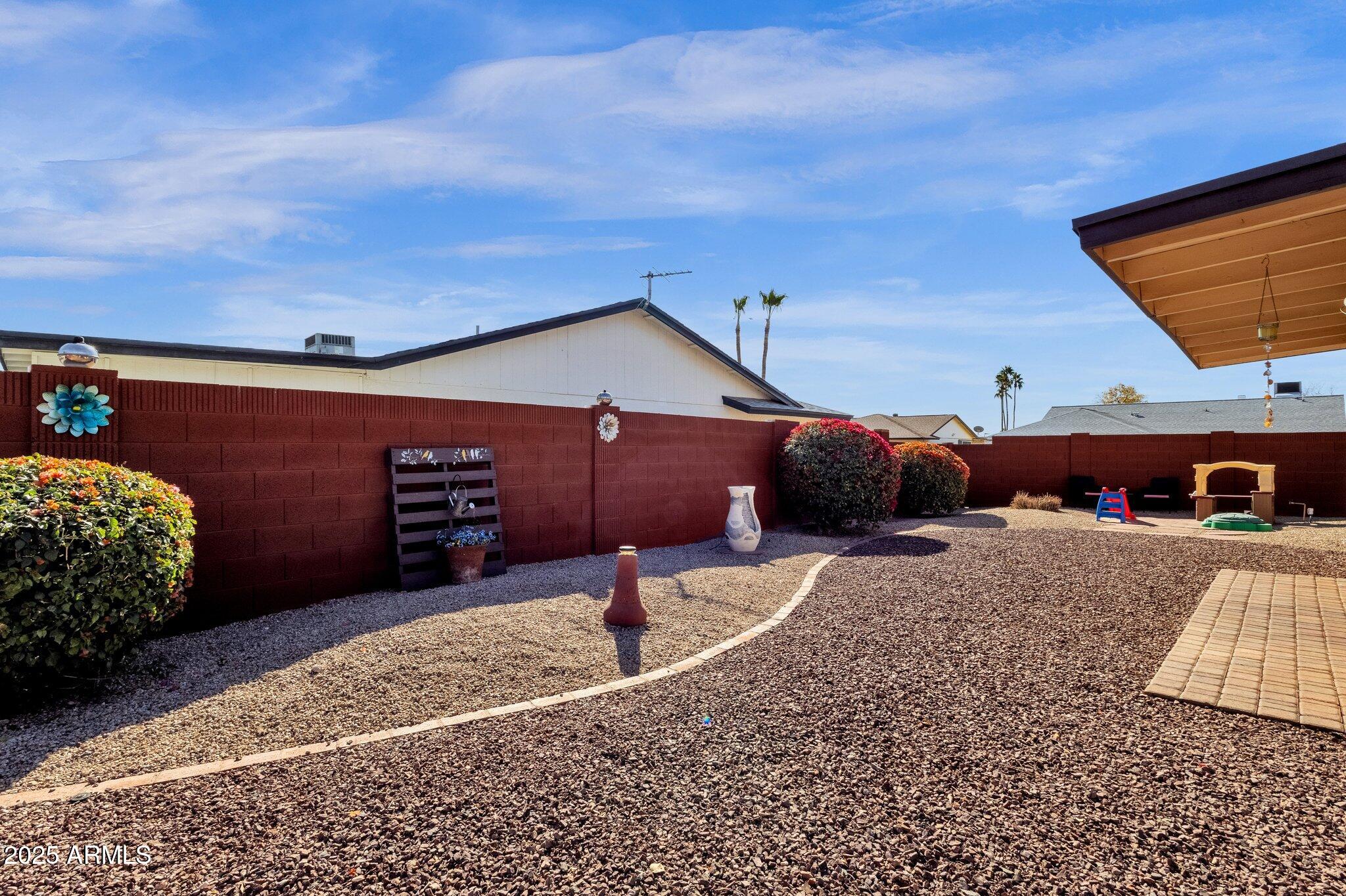 10837 S SHOSHONI Drive