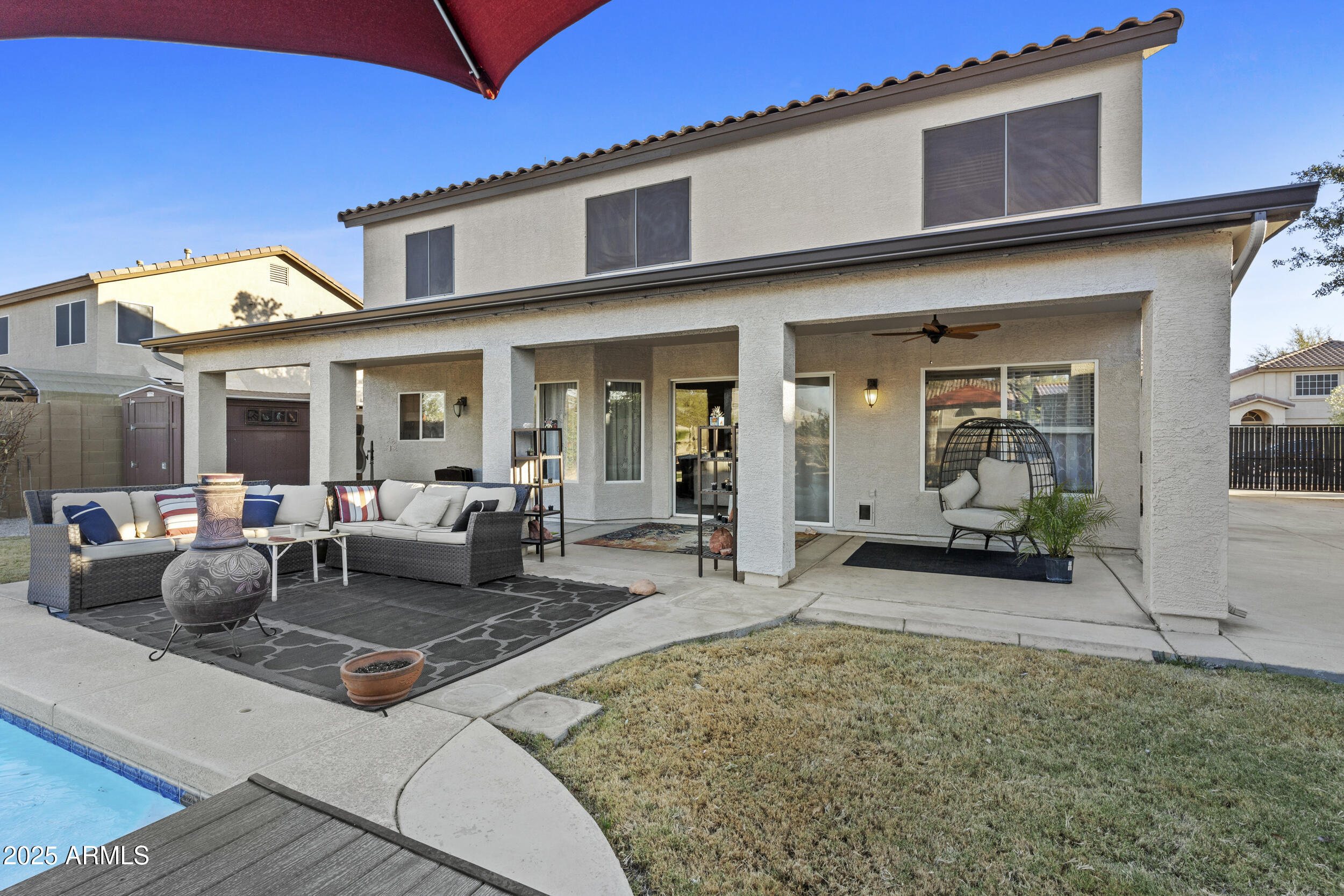 586 E STIRRUP Lane