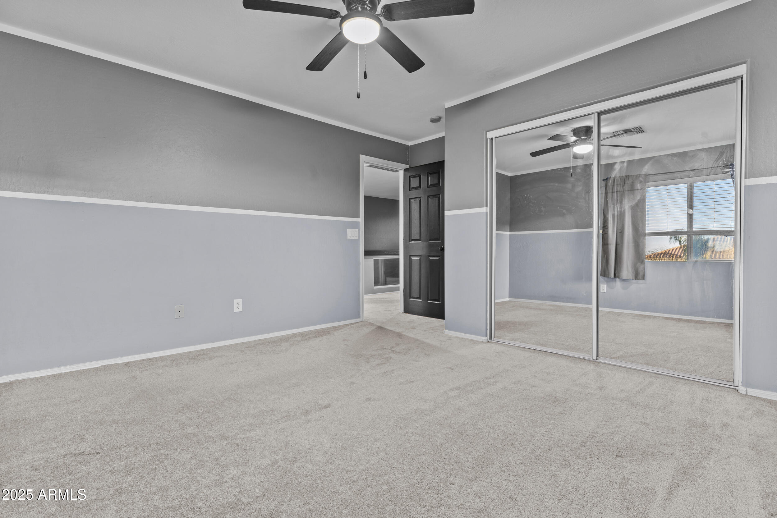 586 E STIRRUP Lane