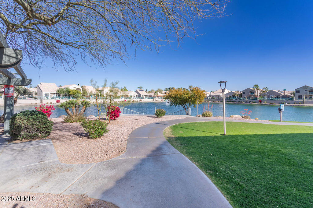 16013 S DESERT FOOTHILLS Parkway 2077