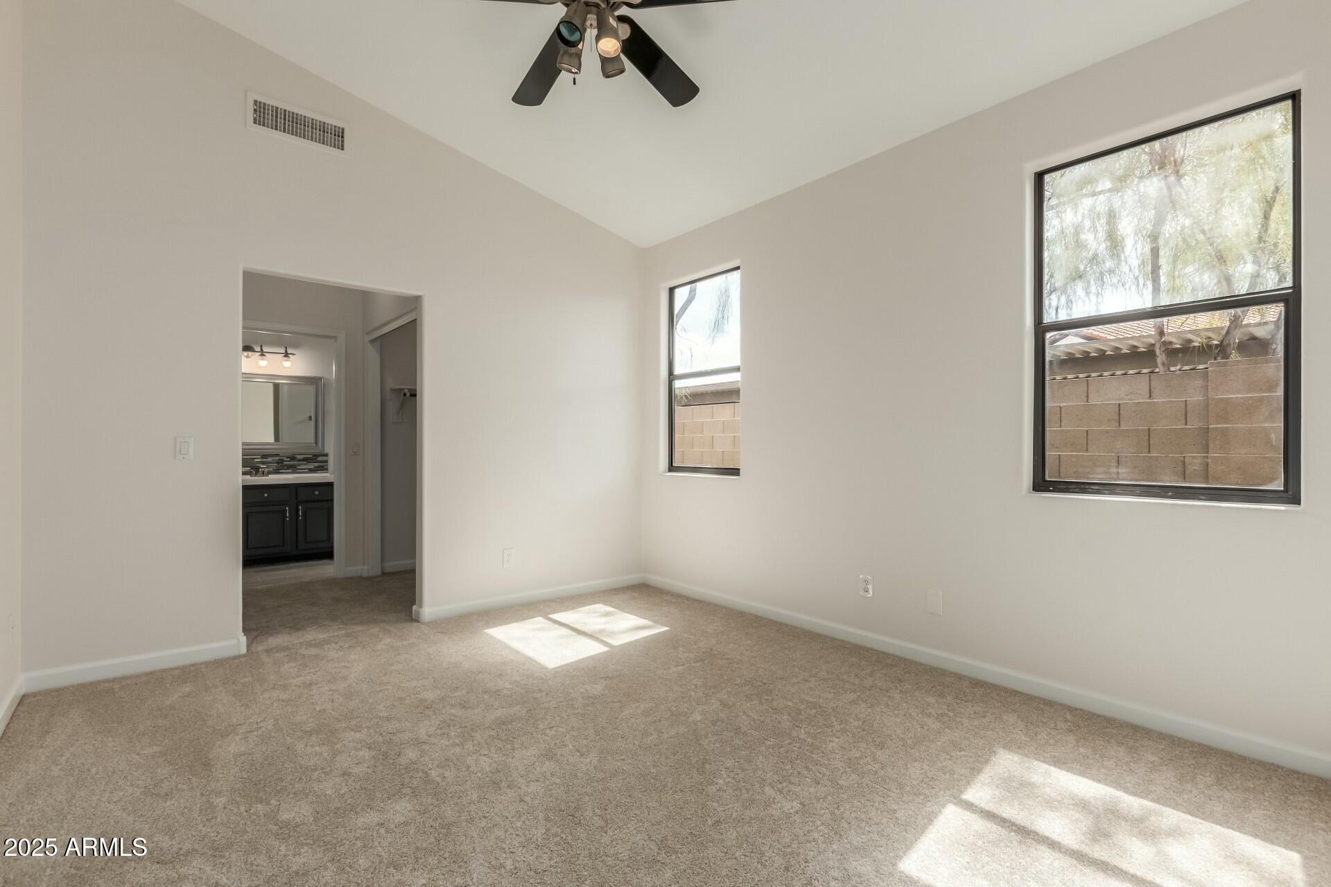 1425 S LINDSAY Road 18