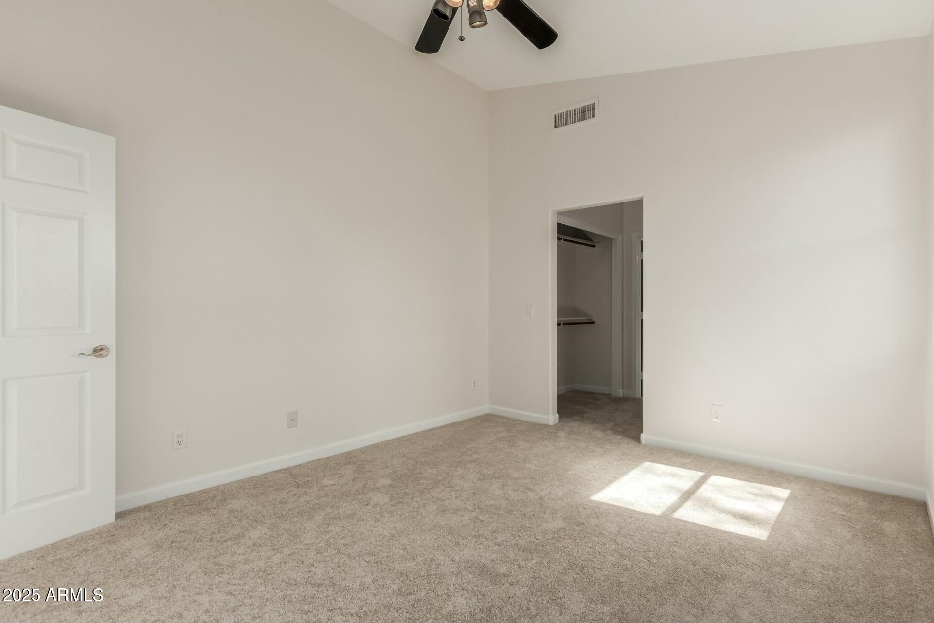 1425 S LINDSAY Road 18