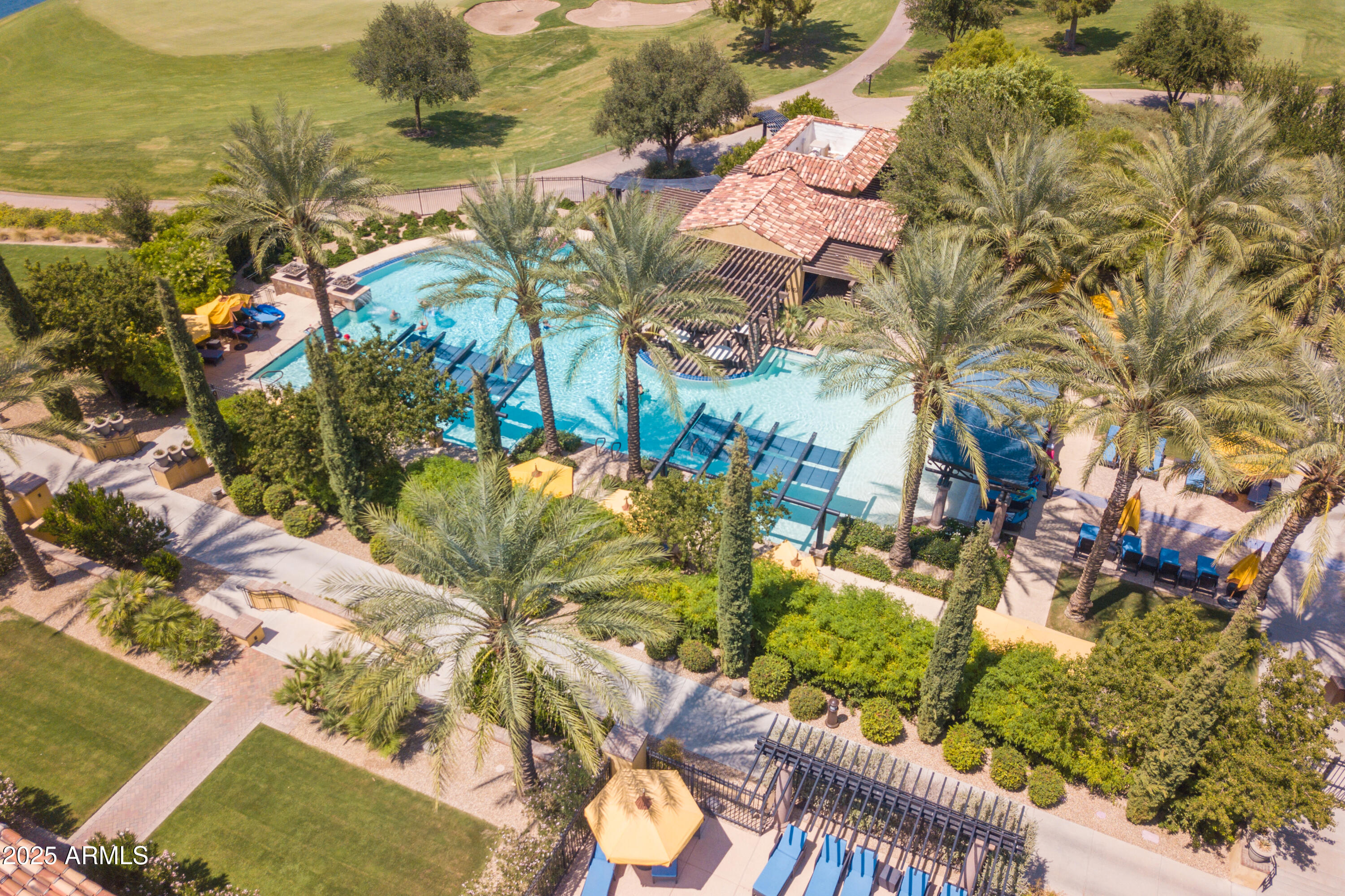 815 E LADDOOS Avenue, San Tan Valley