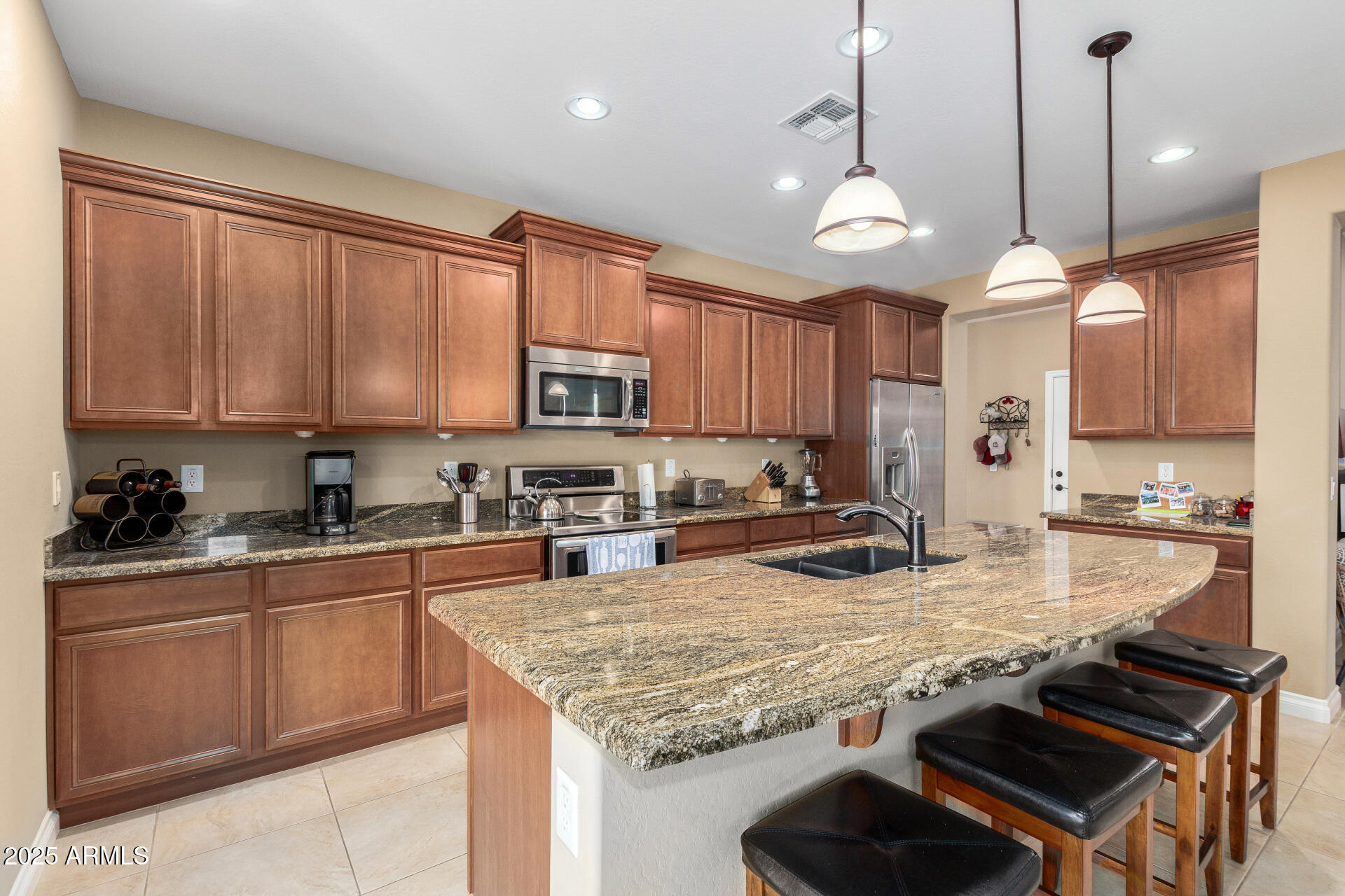 815 E LADDOOS Avenue, San Tan Valley