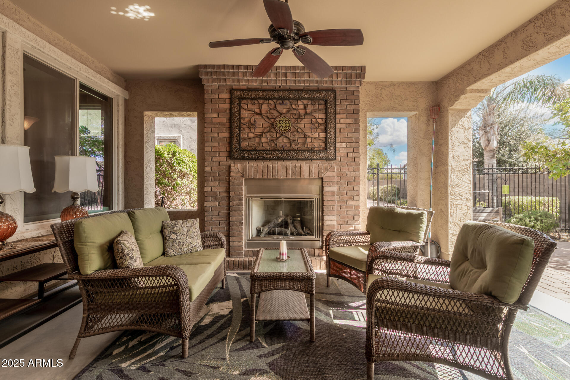 815 E LADDOOS Avenue, San Tan Valley
