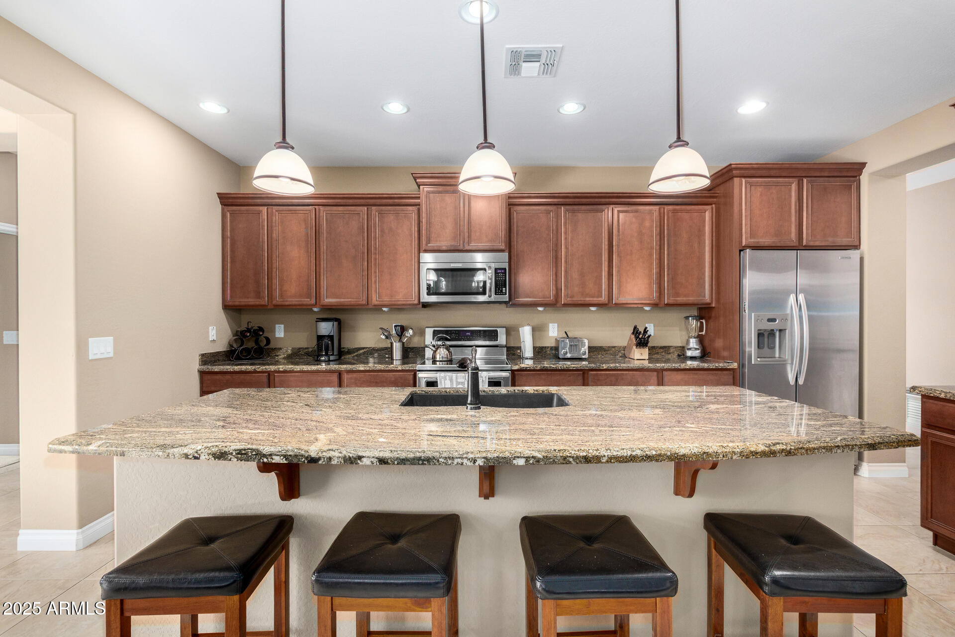 815 E LADDOOS Avenue, San Tan Valley