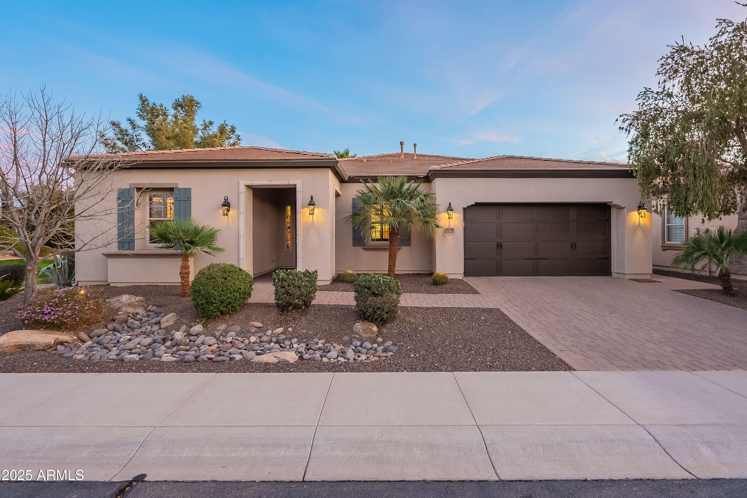 1697 E TANGELO Place