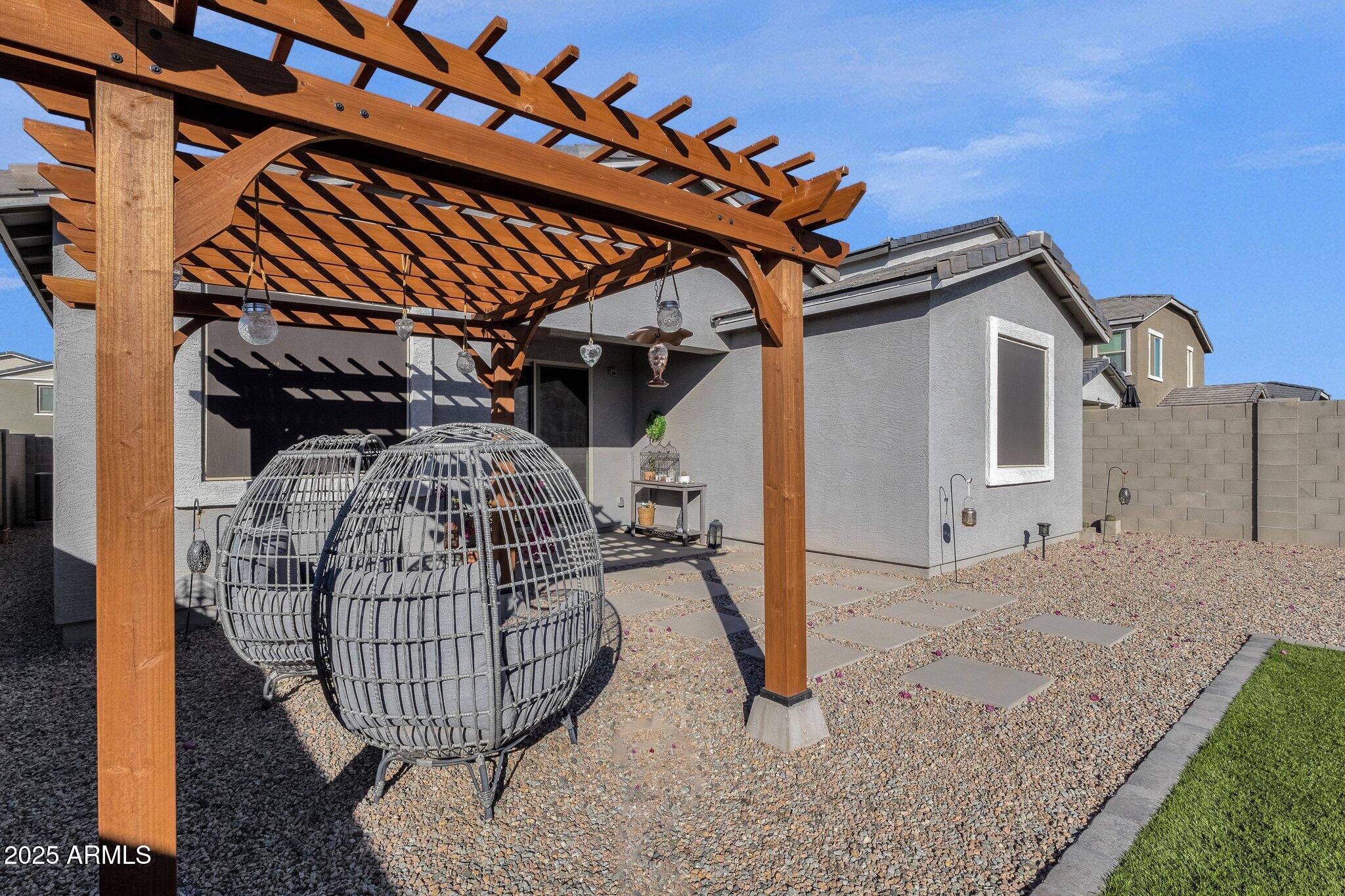 36243 W SAN CLEMENTE Avenue
