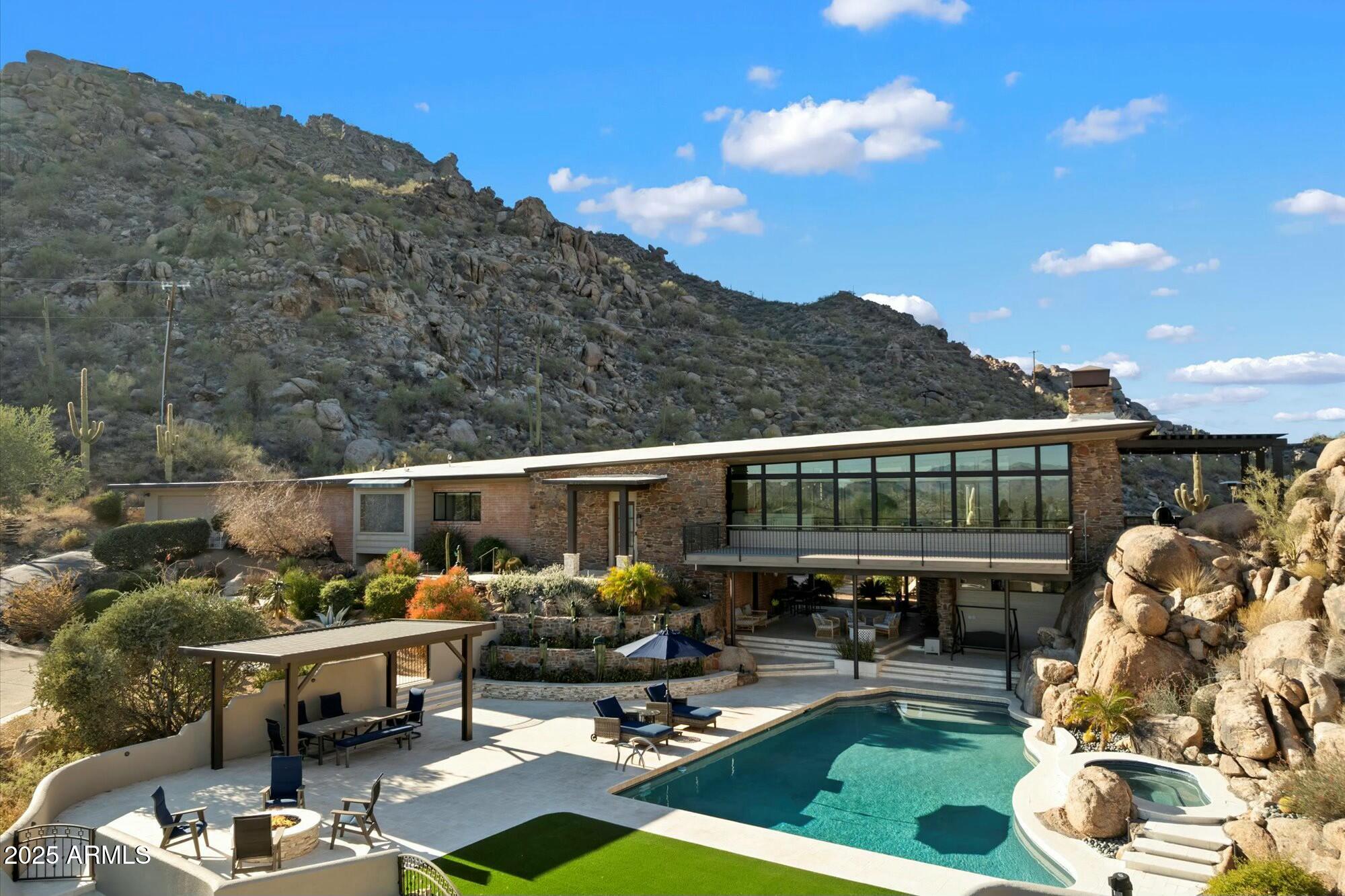 7078 E Stagecoach Pass Road
