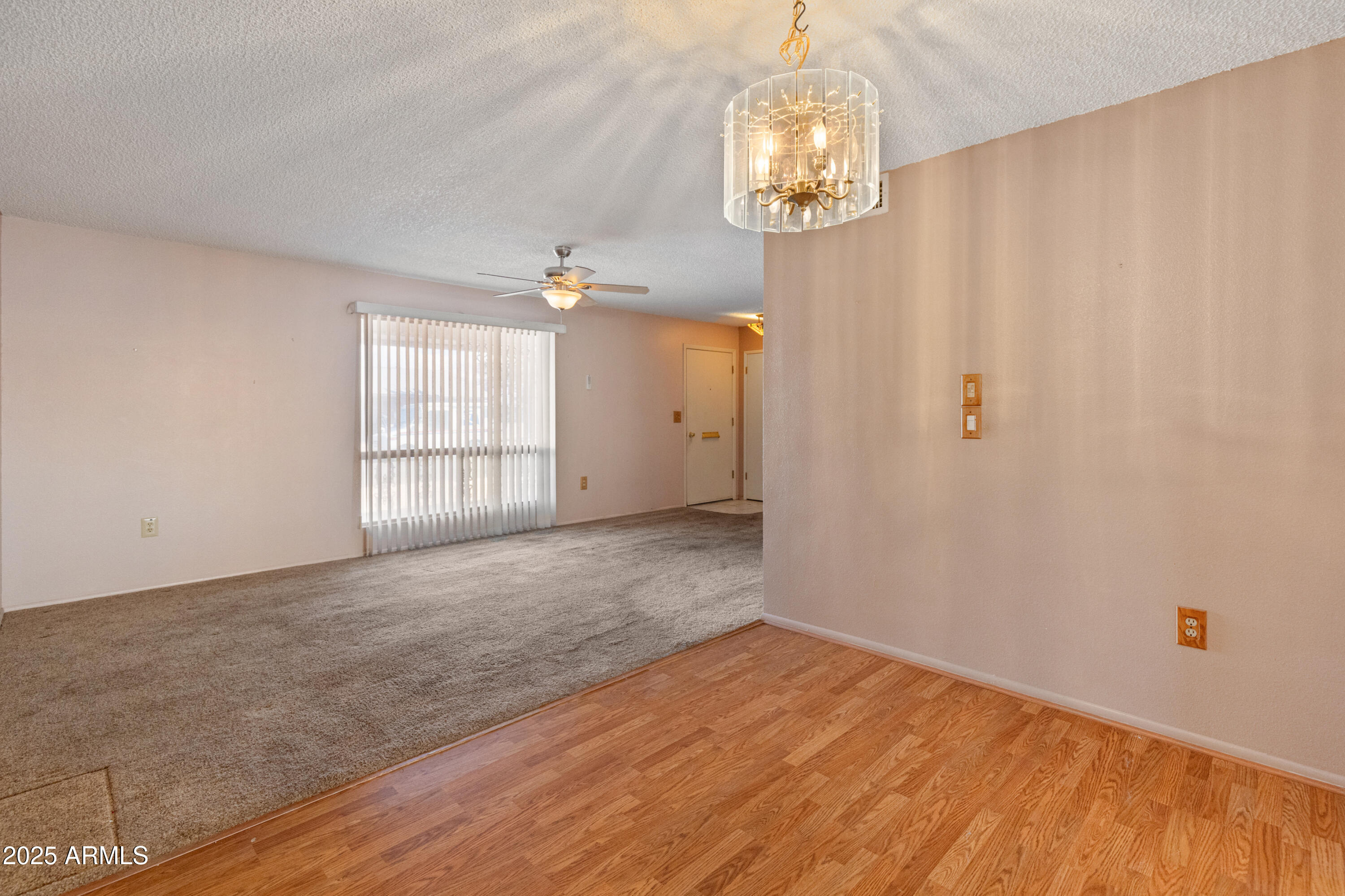 9905 W Timberline Drive