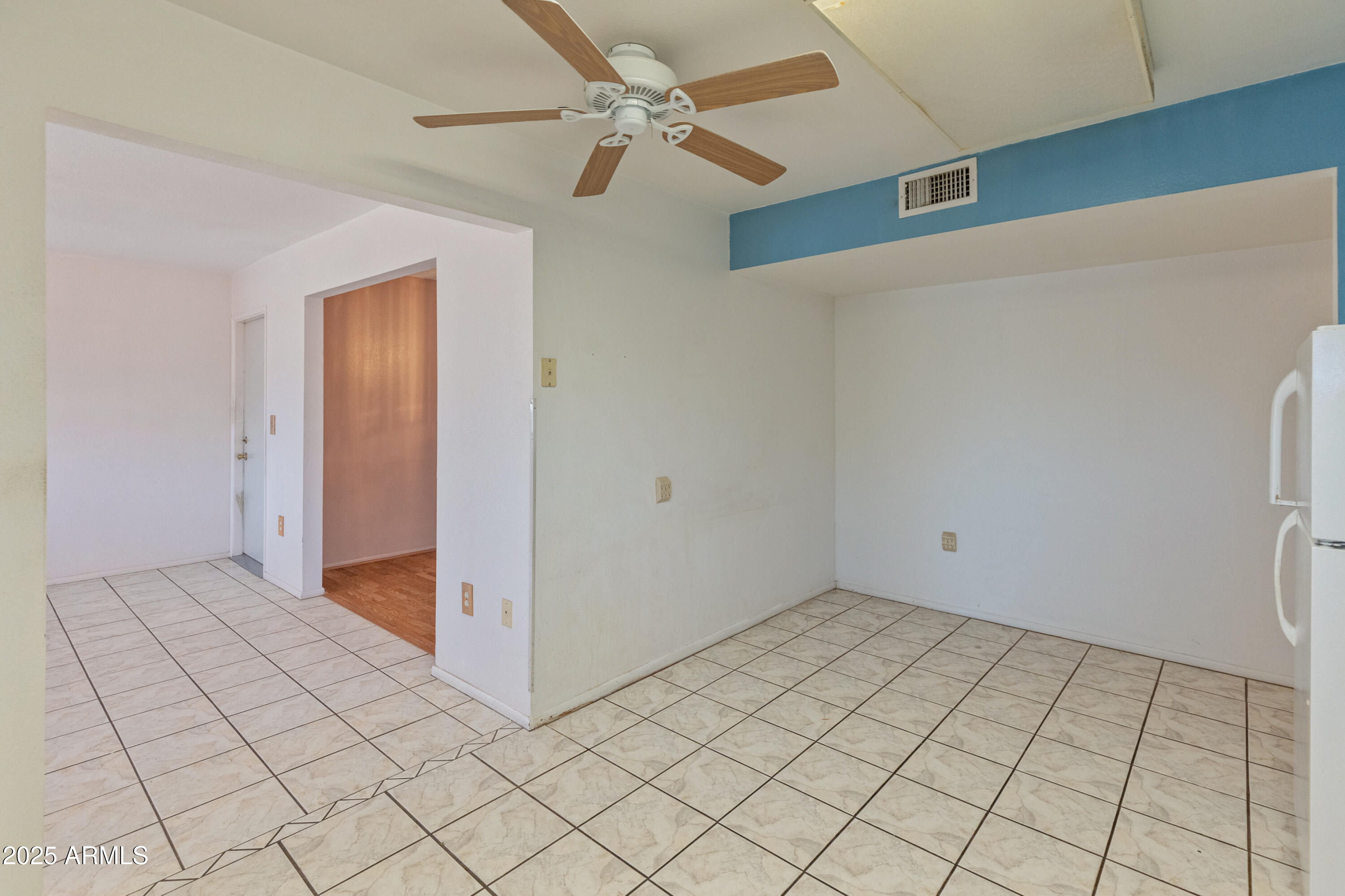 9905 W Timberline Drive