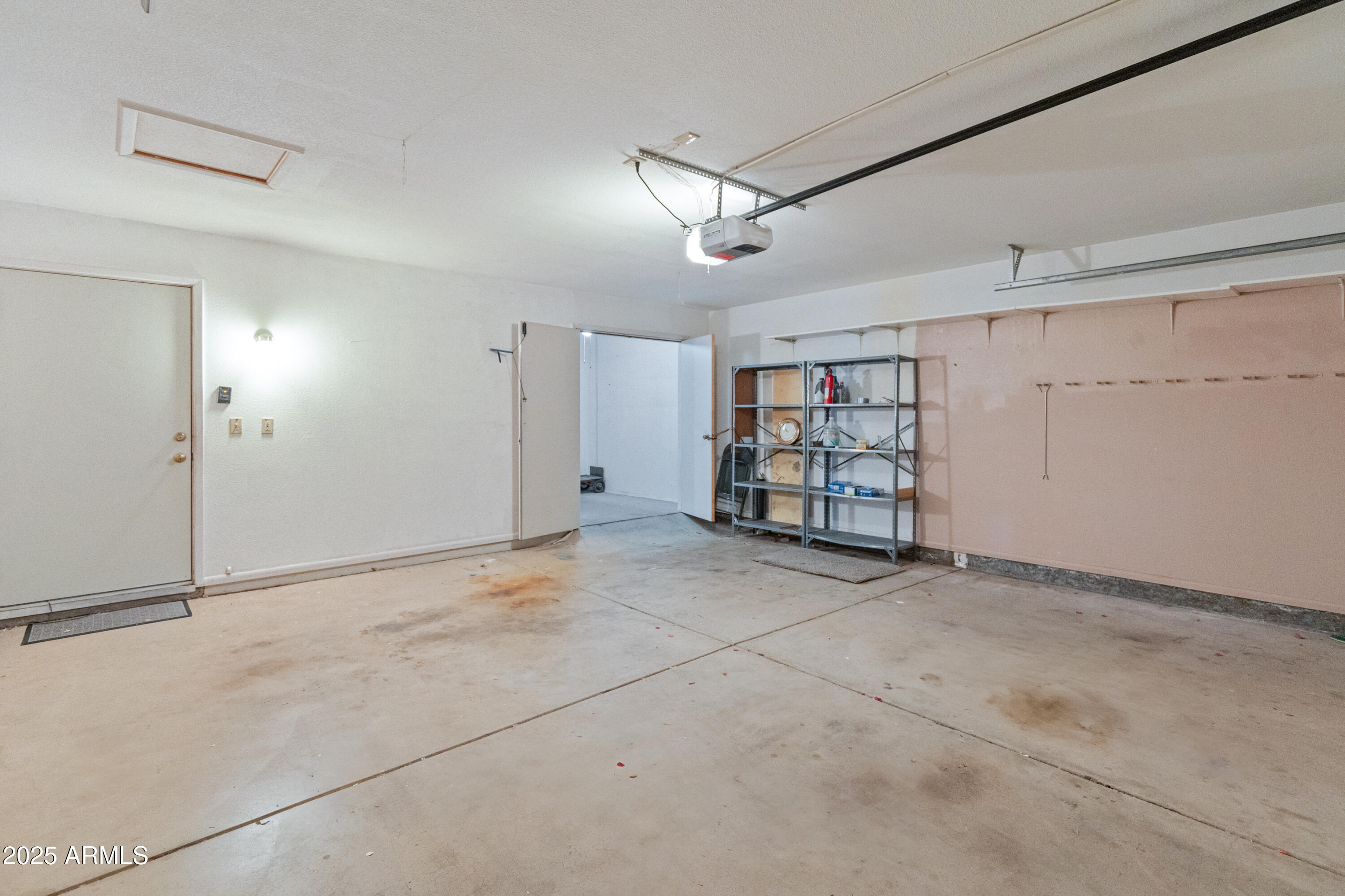 9905 W Timberline Drive
