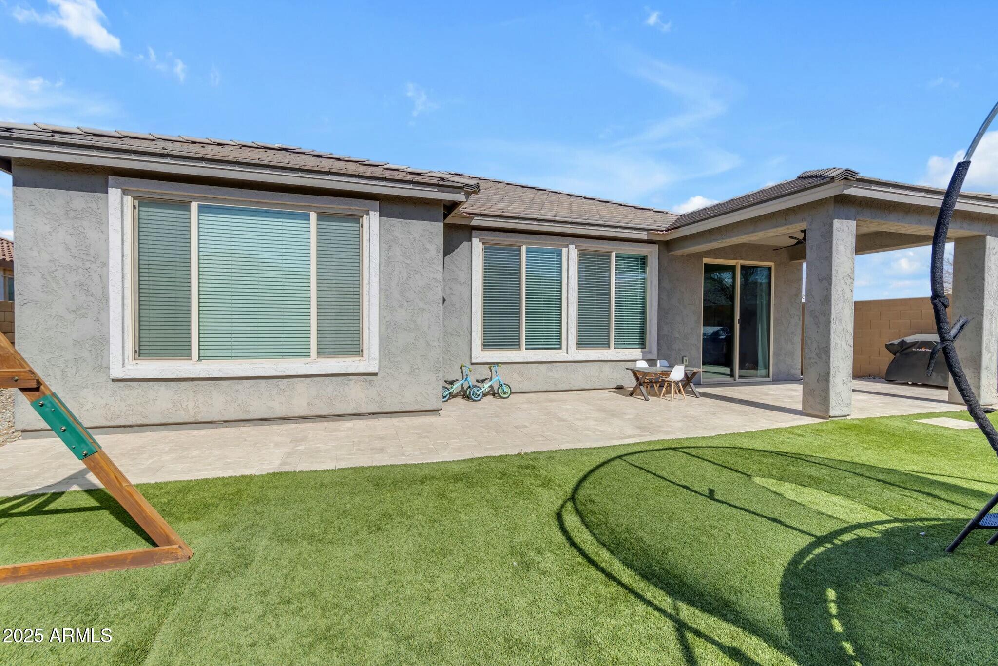 797 W DANISH RED Trail