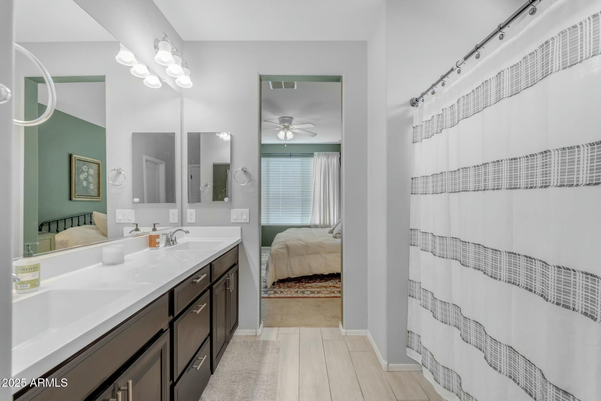 797 W DANISH RED Trail