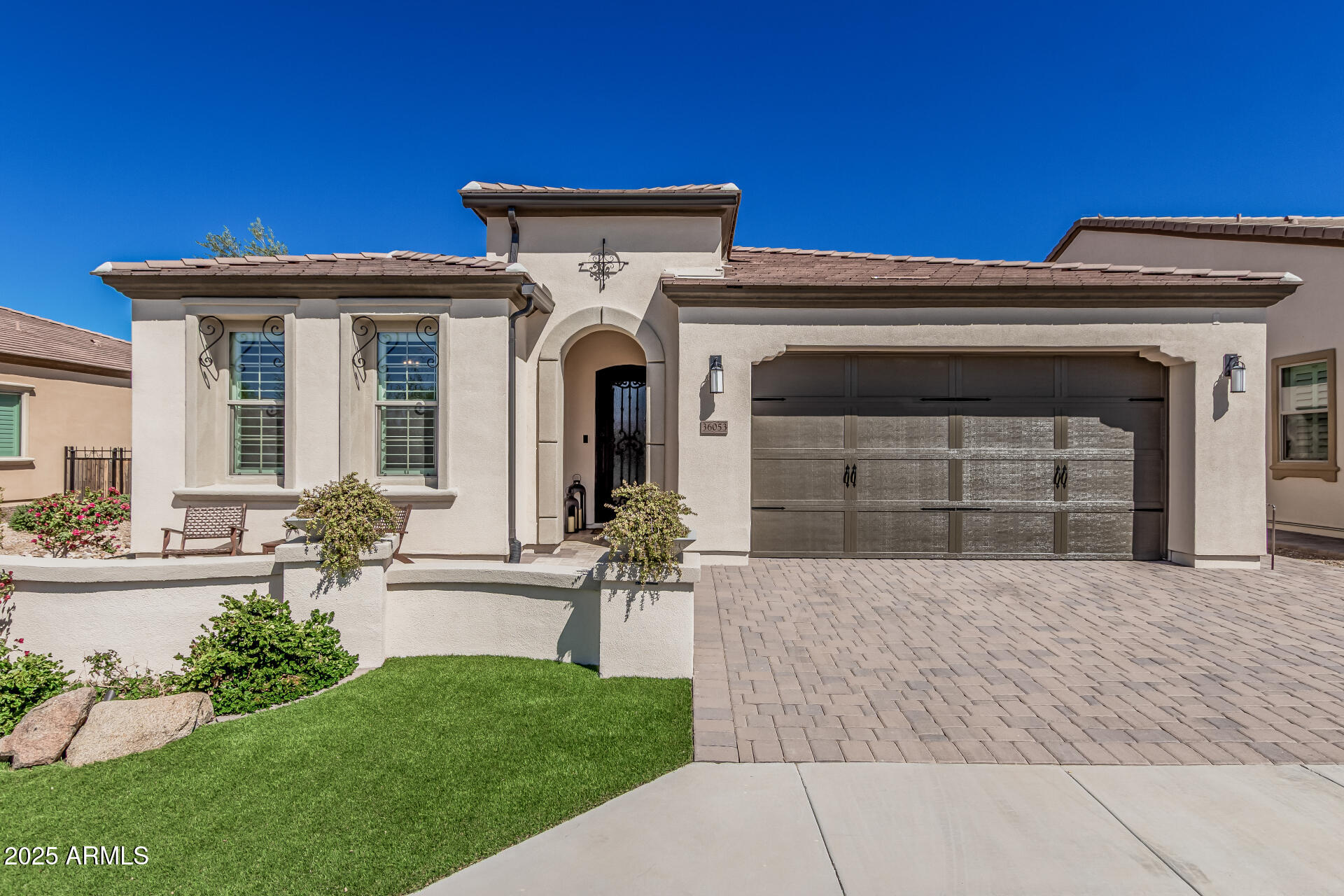 36053 N STONEWARE Drive