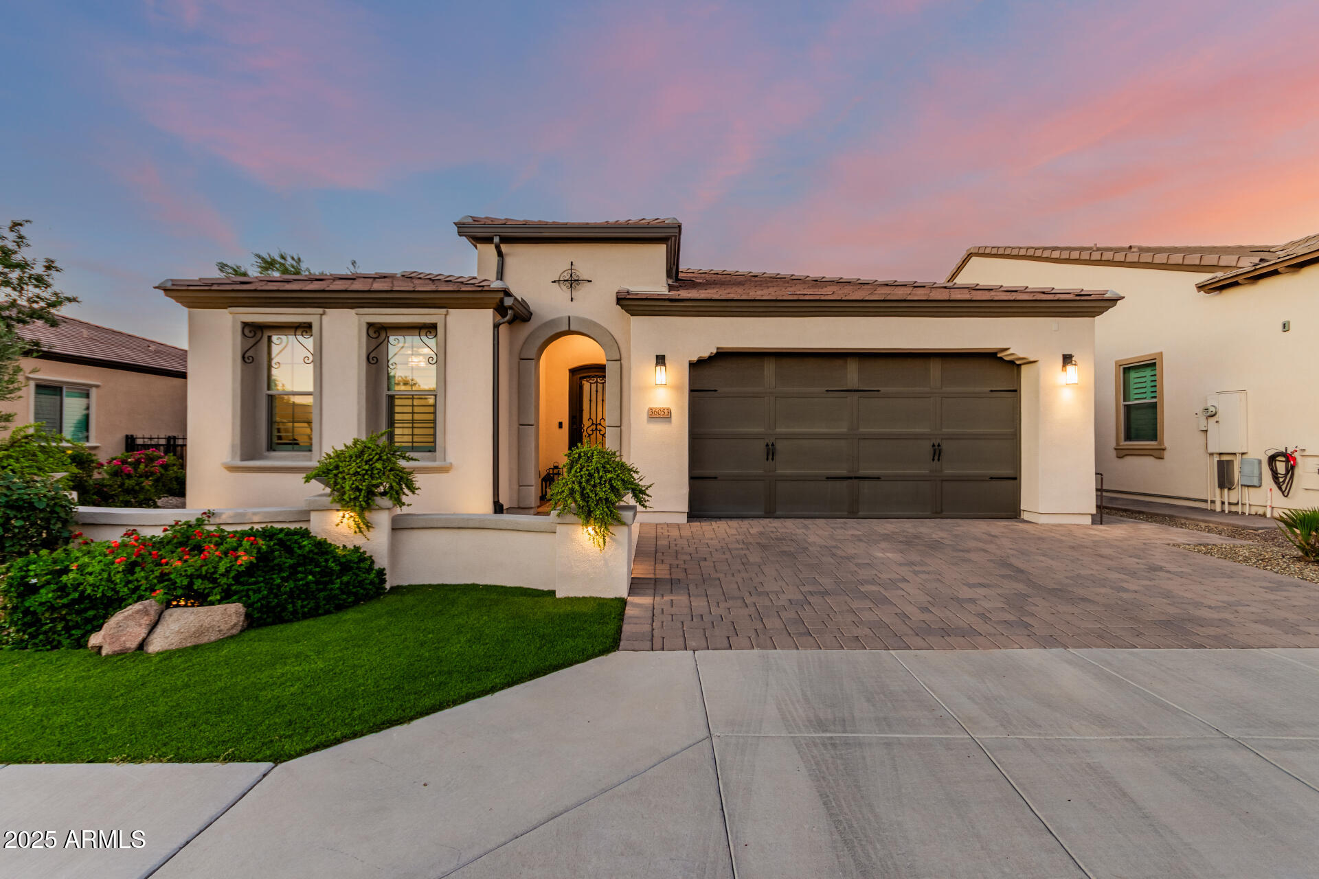 36053 N STONEWARE Drive