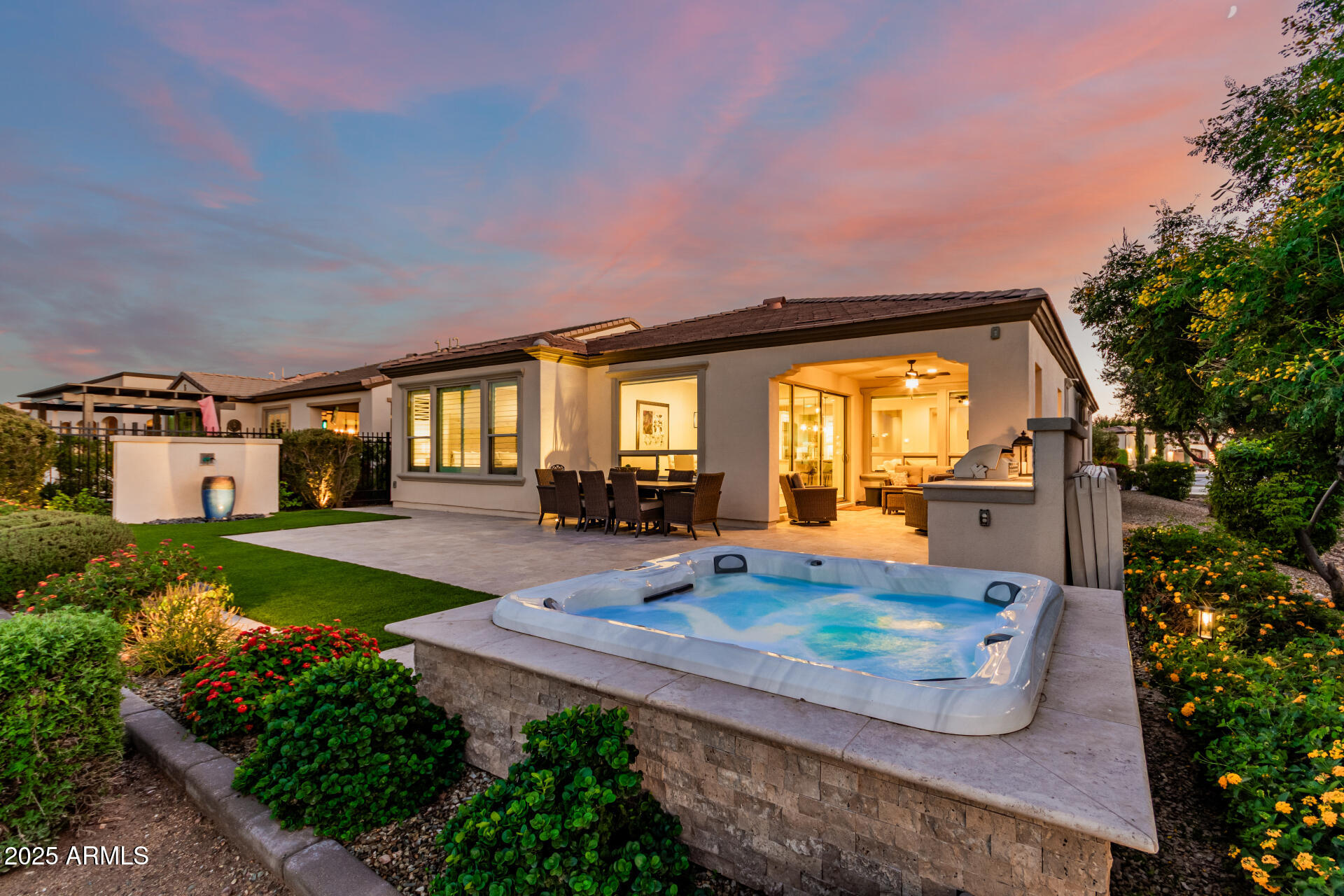 36053 N STONEWARE Drive