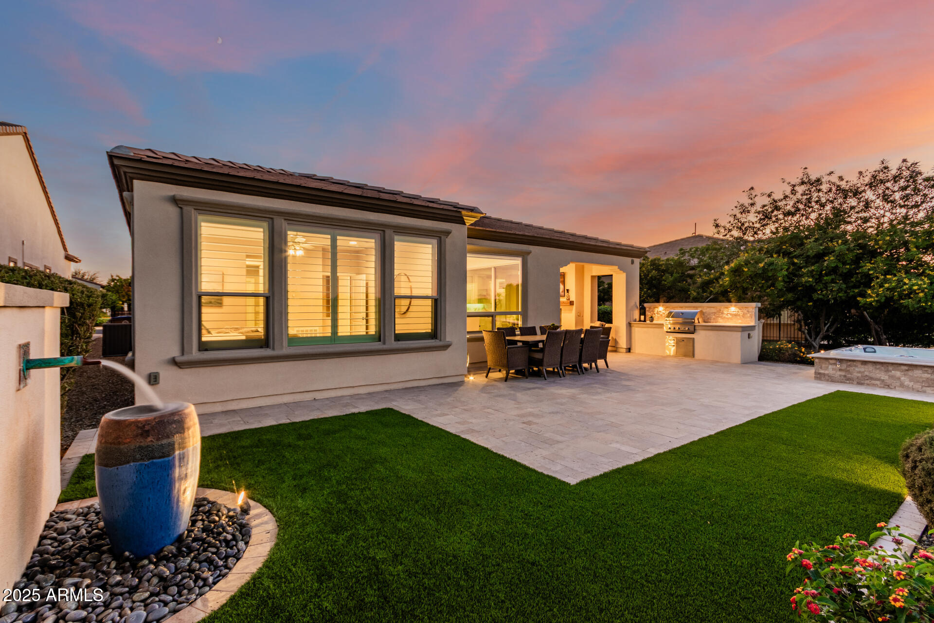 36053 N STONEWARE Drive