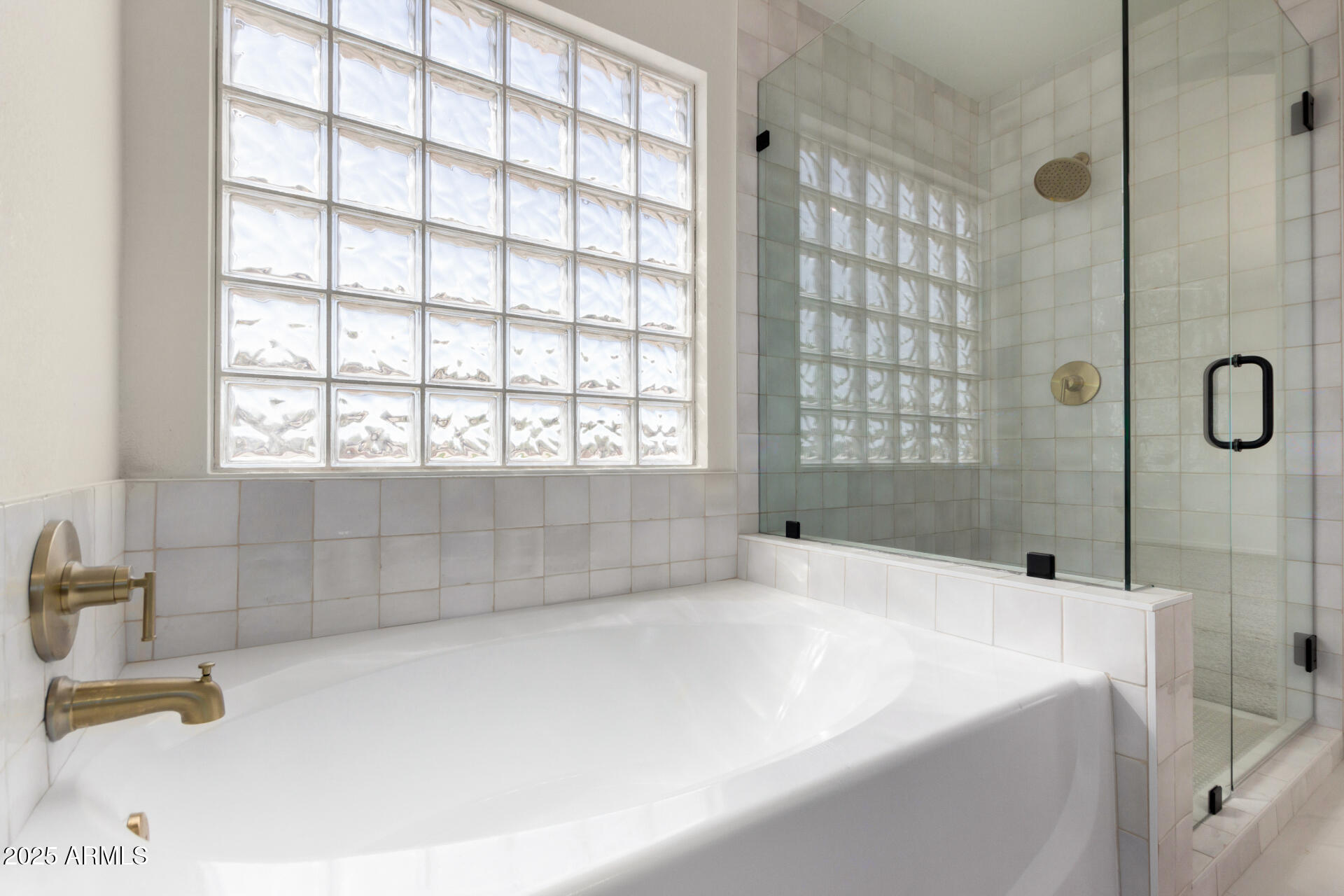 4360 S Splendor Court