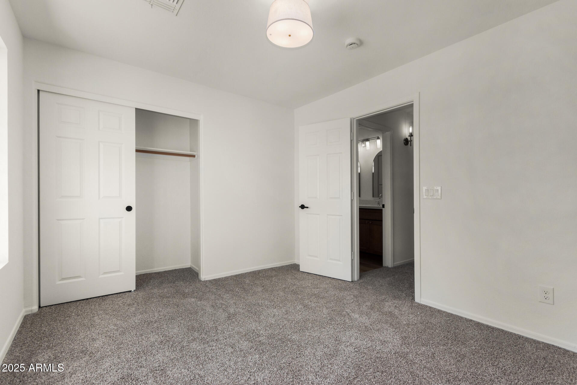 4360 S Splendor Court