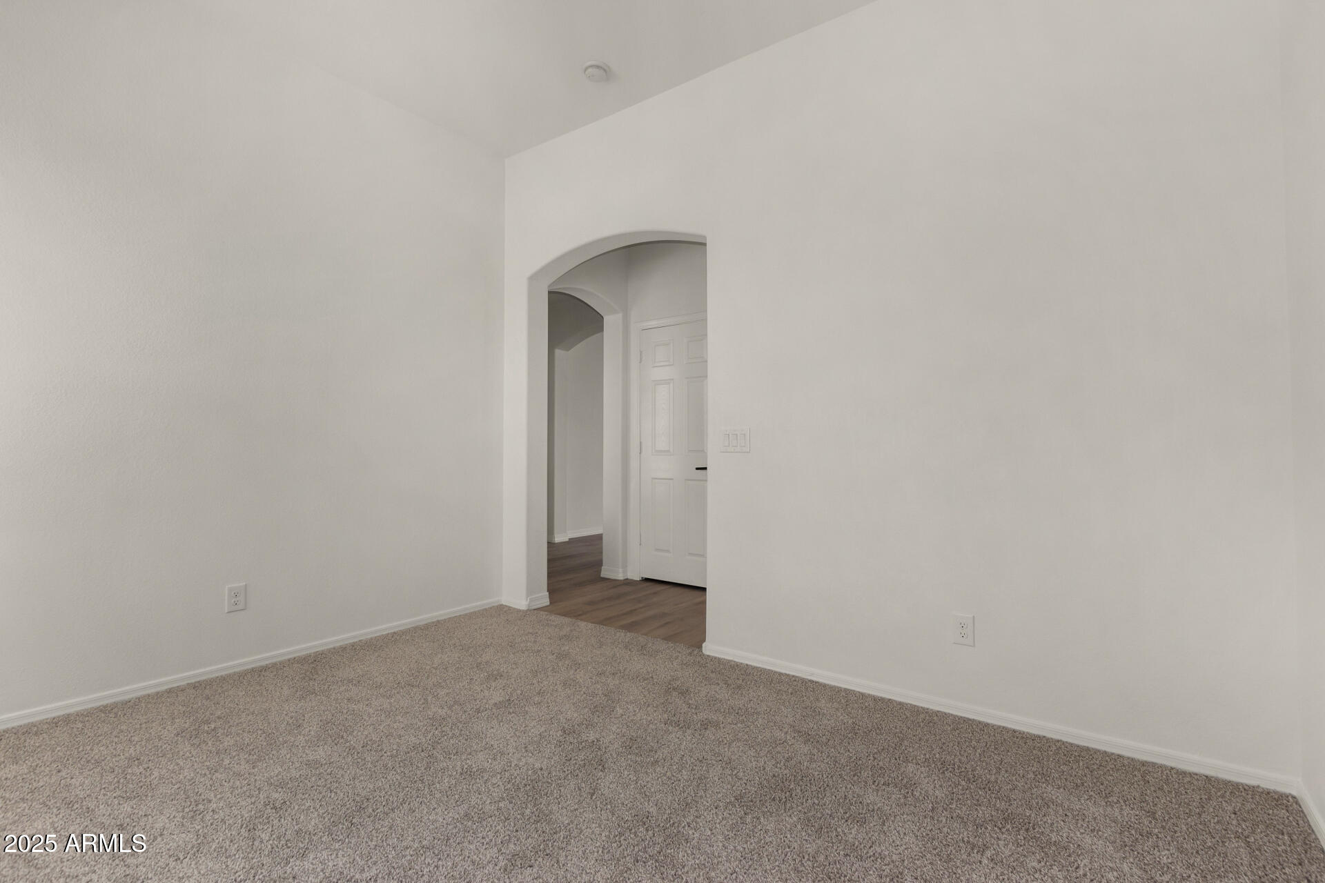 4360 S Splendor Court