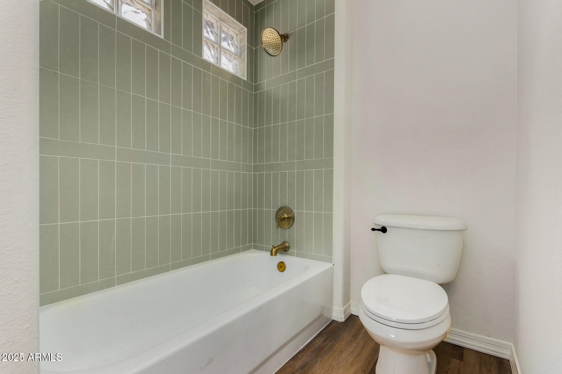 4360 S Splendor Court