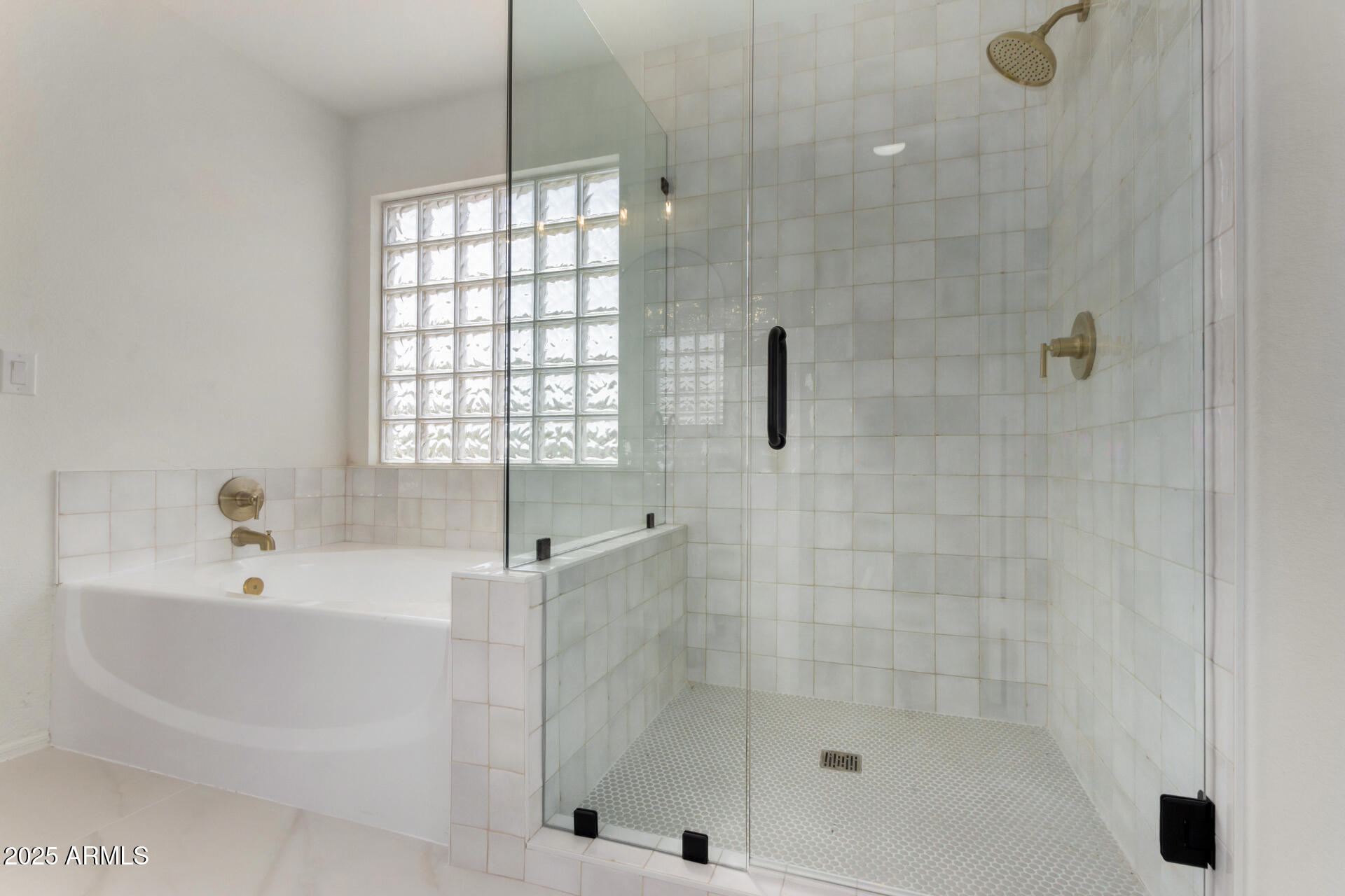 4360 S Splendor Court