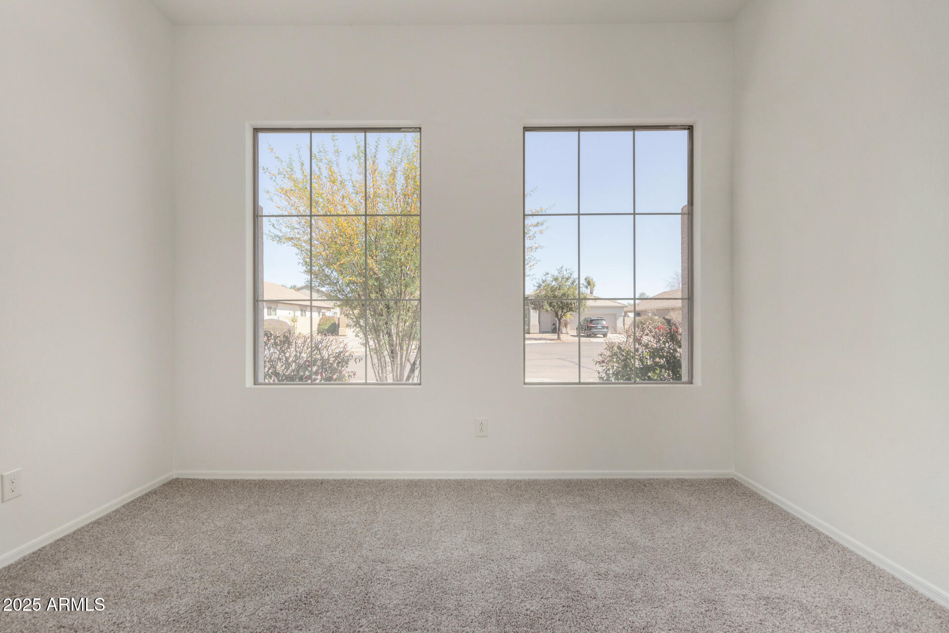 4360 S Splendor Court