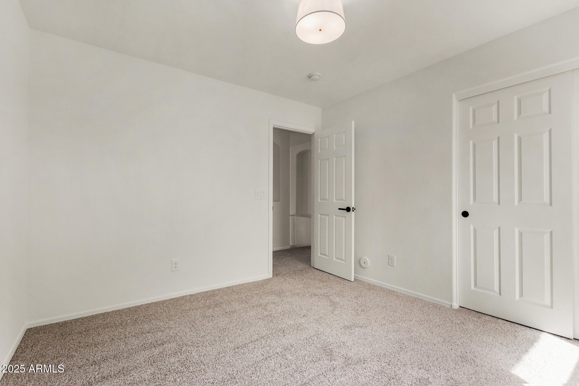 4360 S Splendor Court