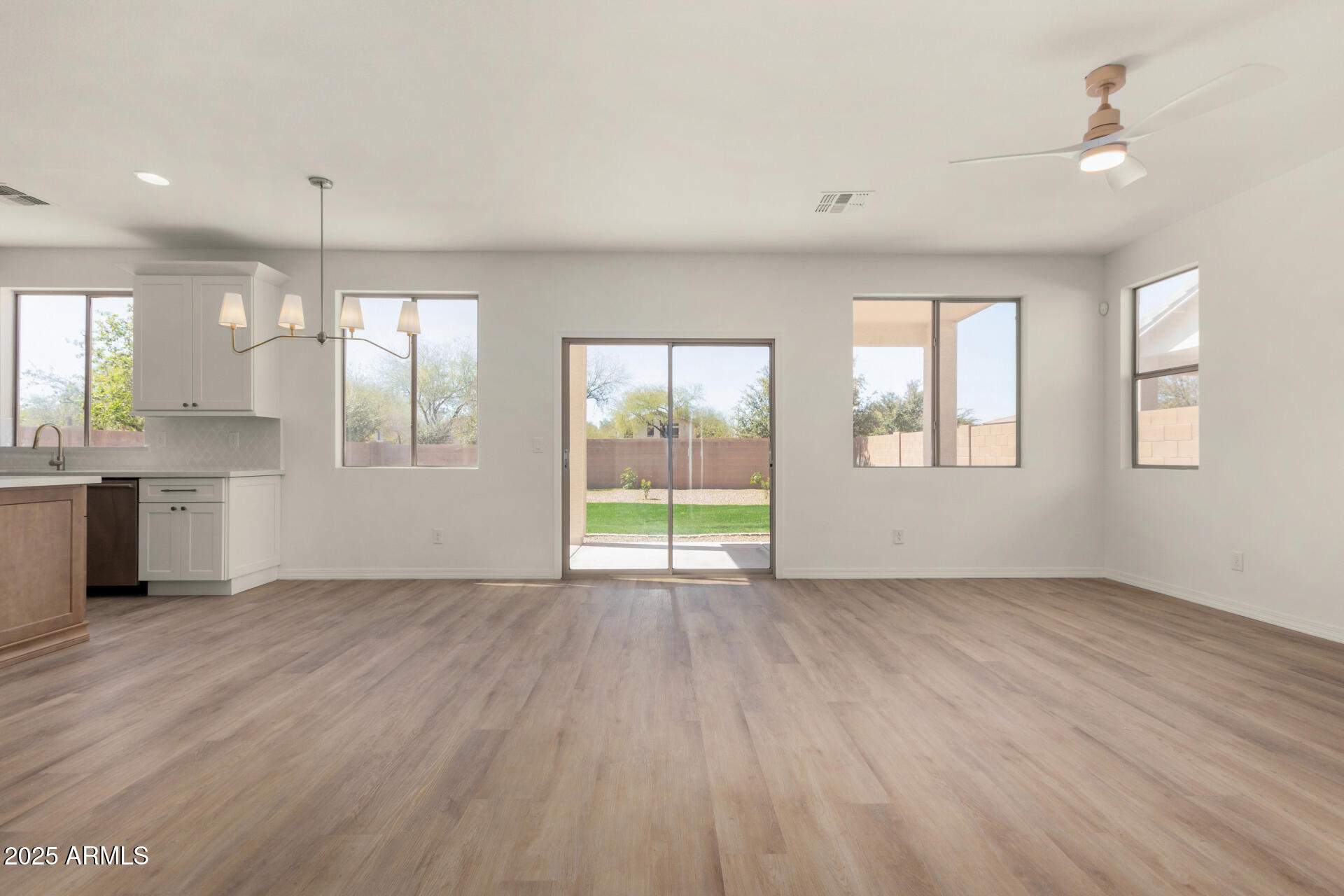 4360 S Splendor Court