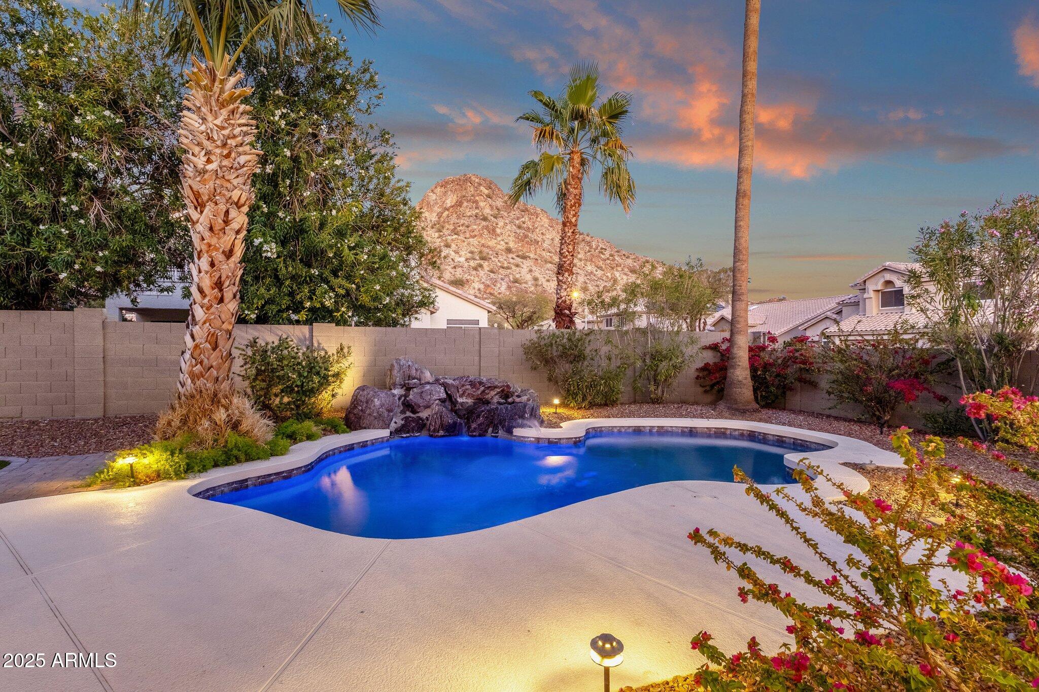 14823 S 13TH Place