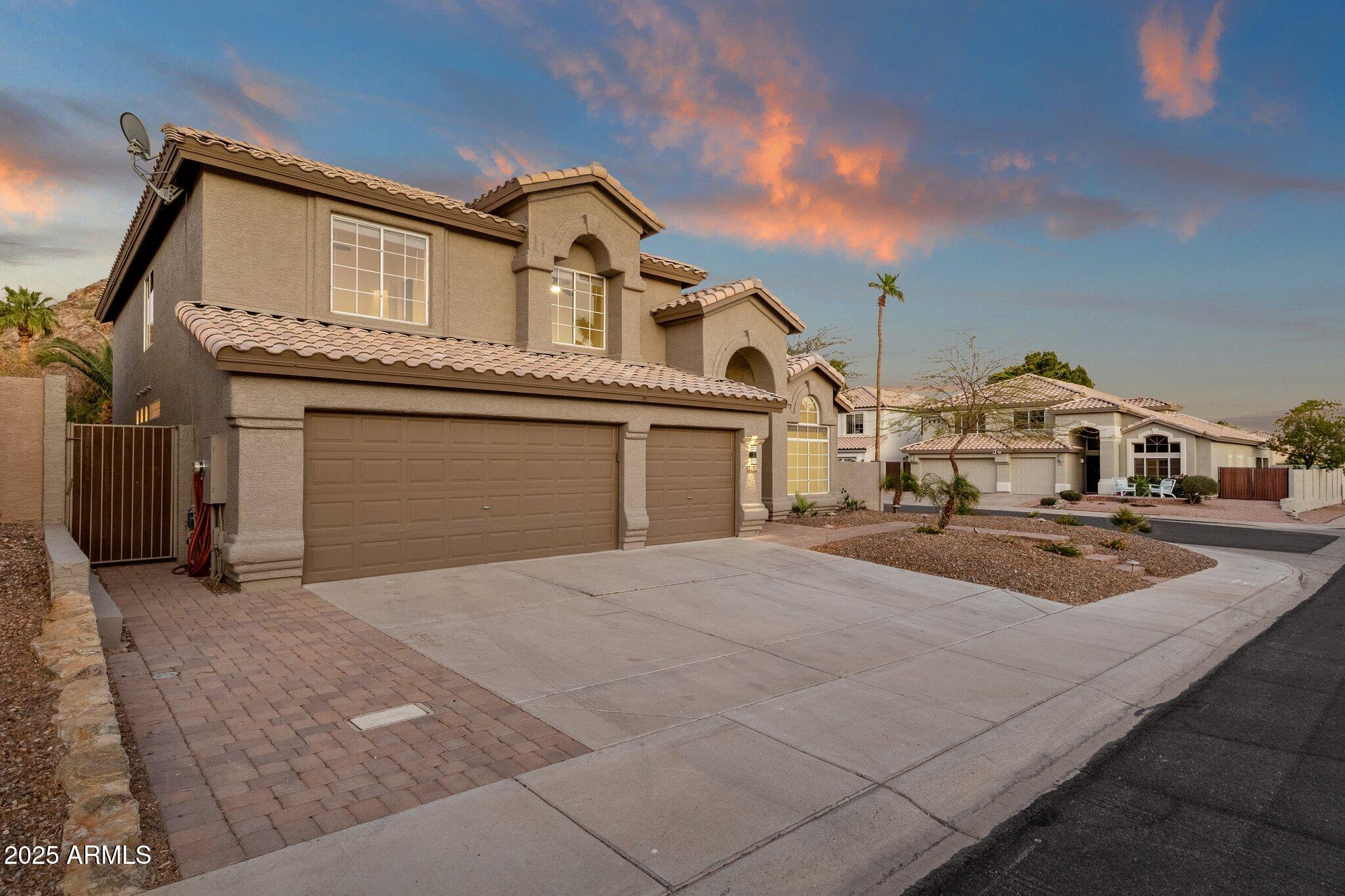 14823 S 13TH Place