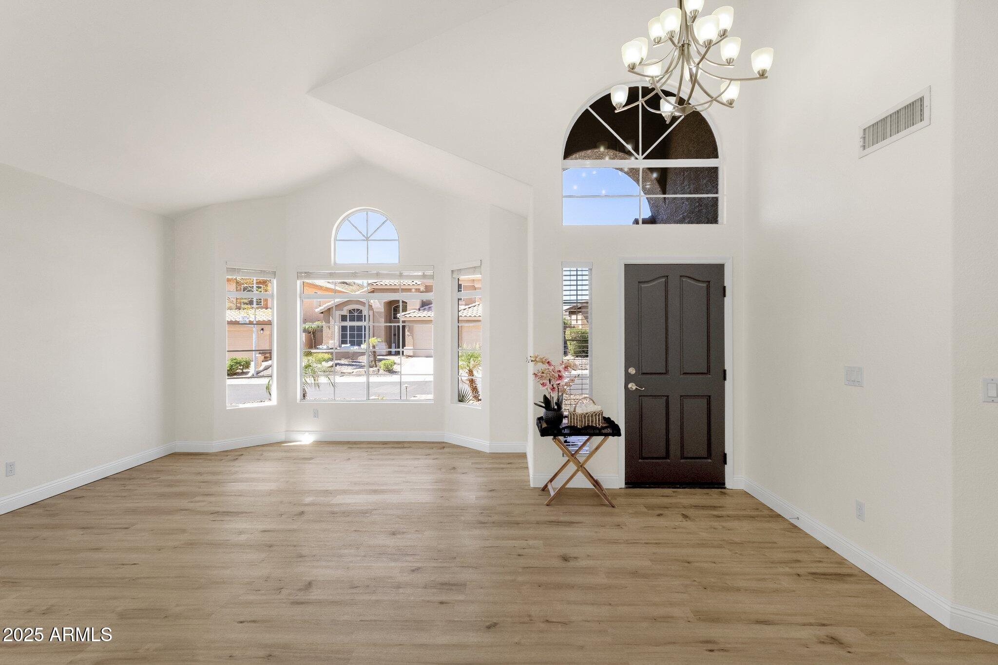 14823 S 13TH Place