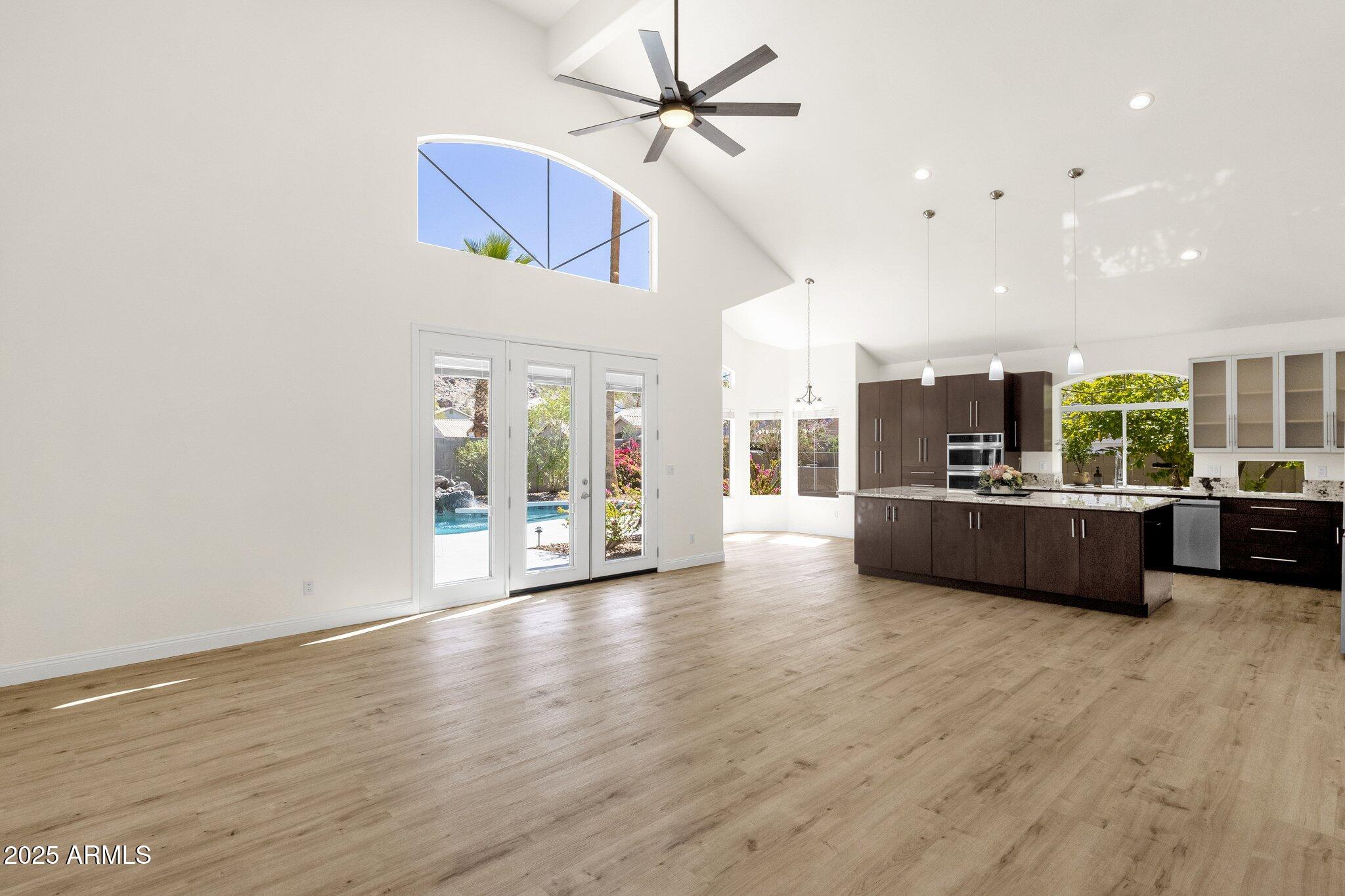 14823 S 13TH Place