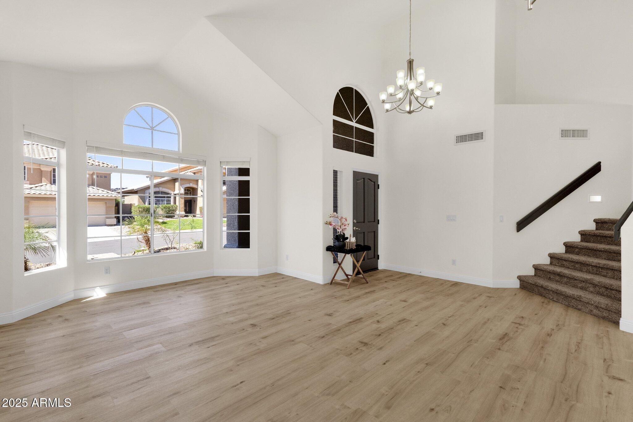 14823 S 13TH Place