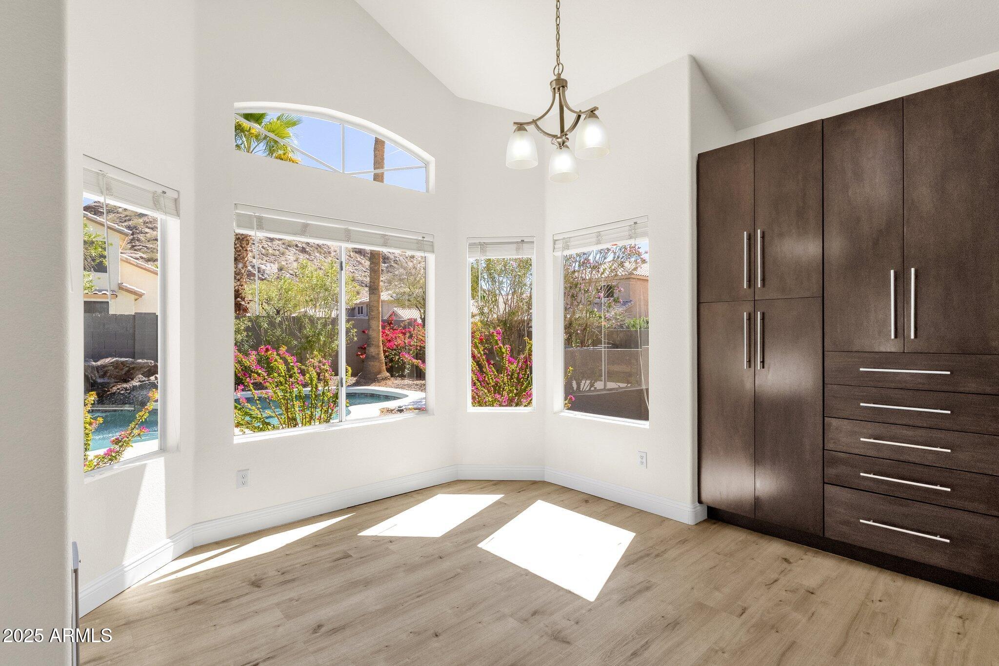 14823 S 13TH Place