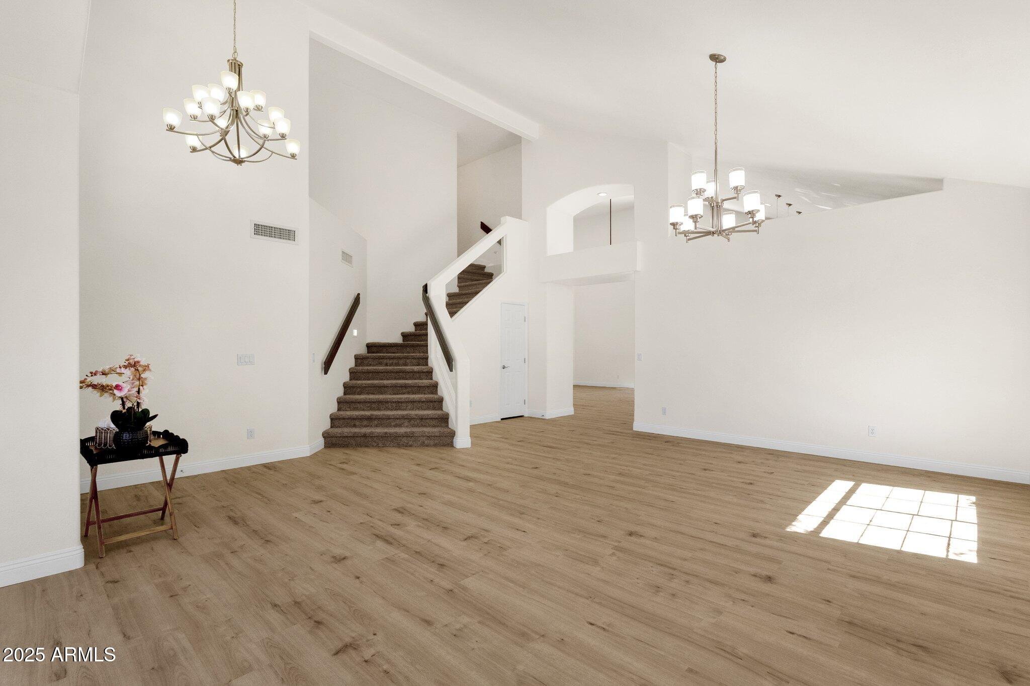 14823 S 13TH Place