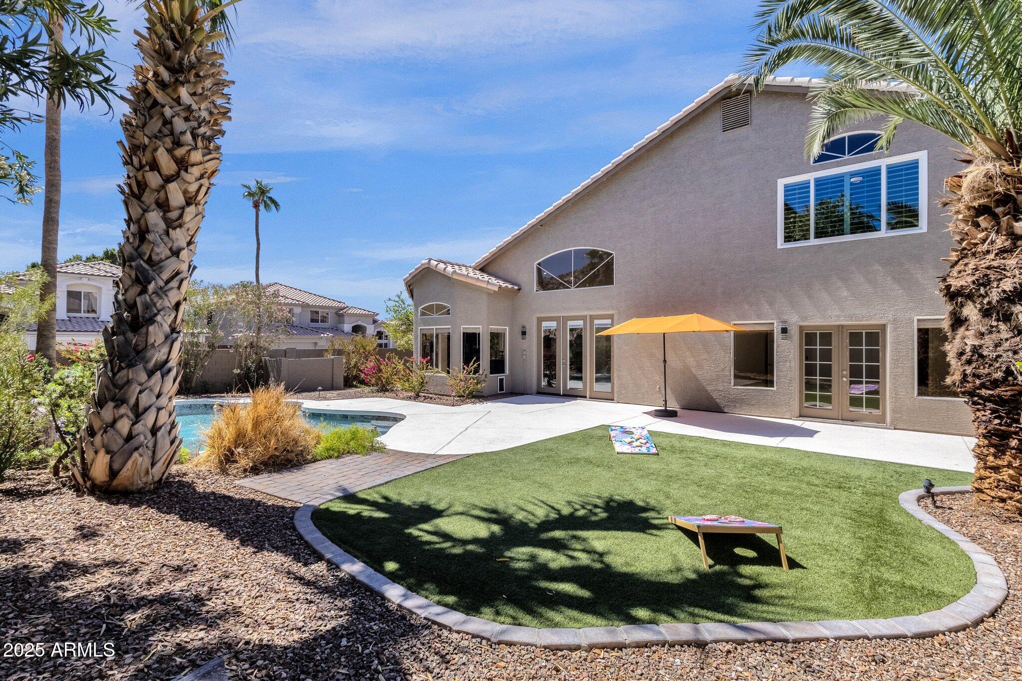 14823 S 13TH Place