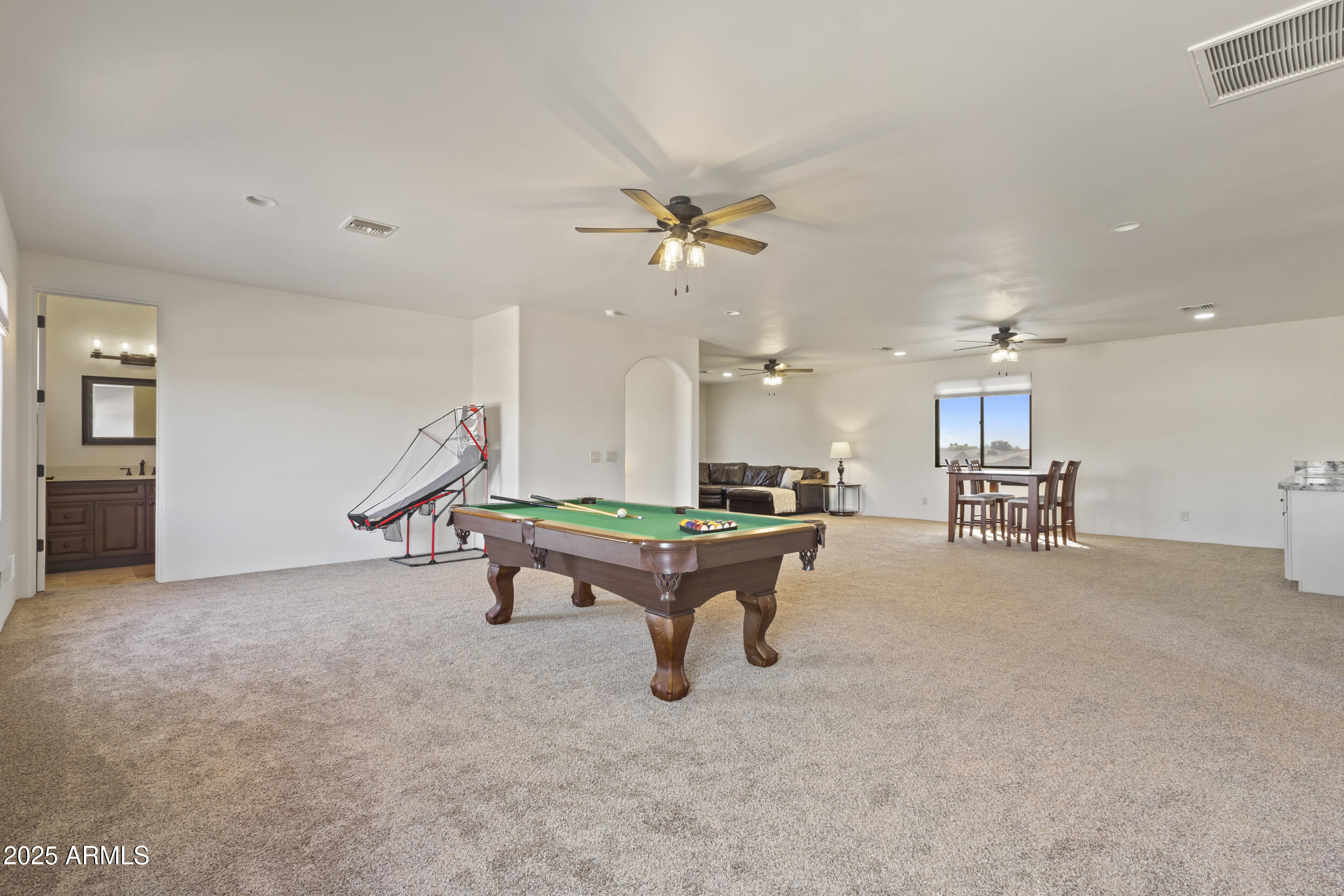 2285 E CHANDLER HEIGHTS Road