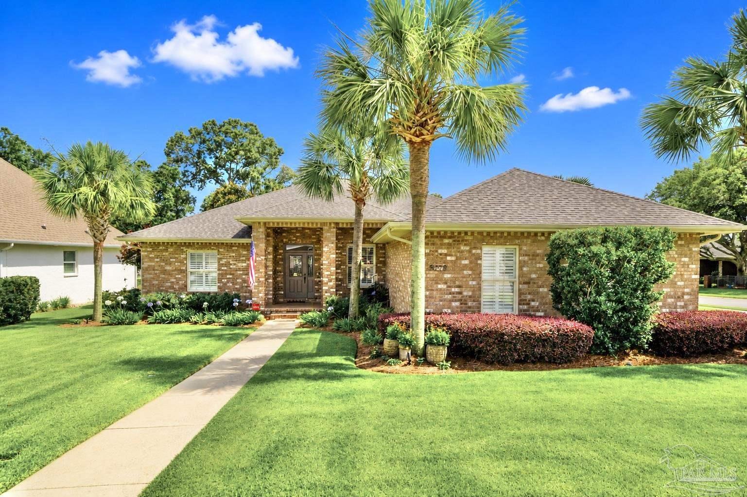 5390 Southlake Dr