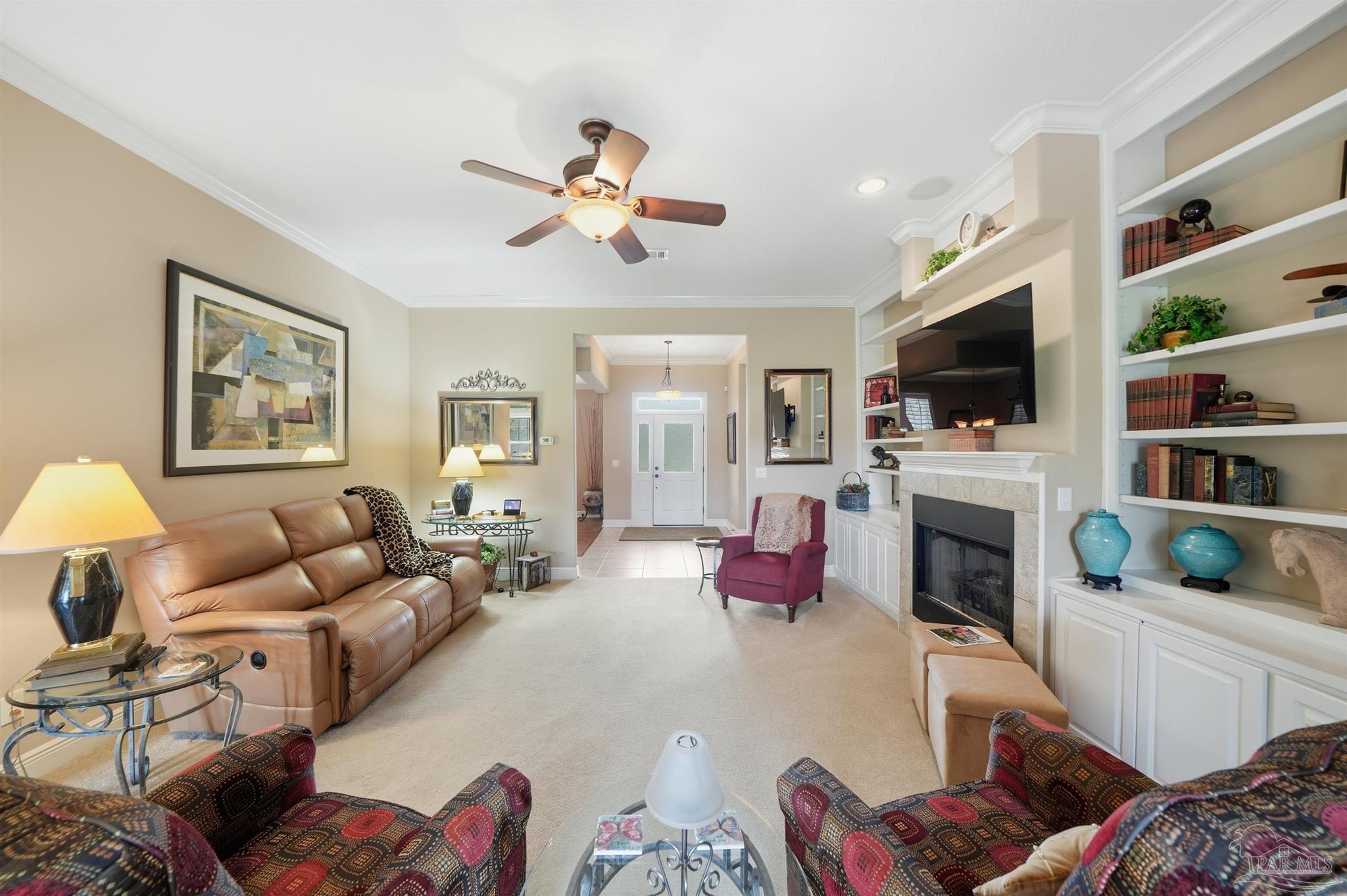 5390 Southlake Dr